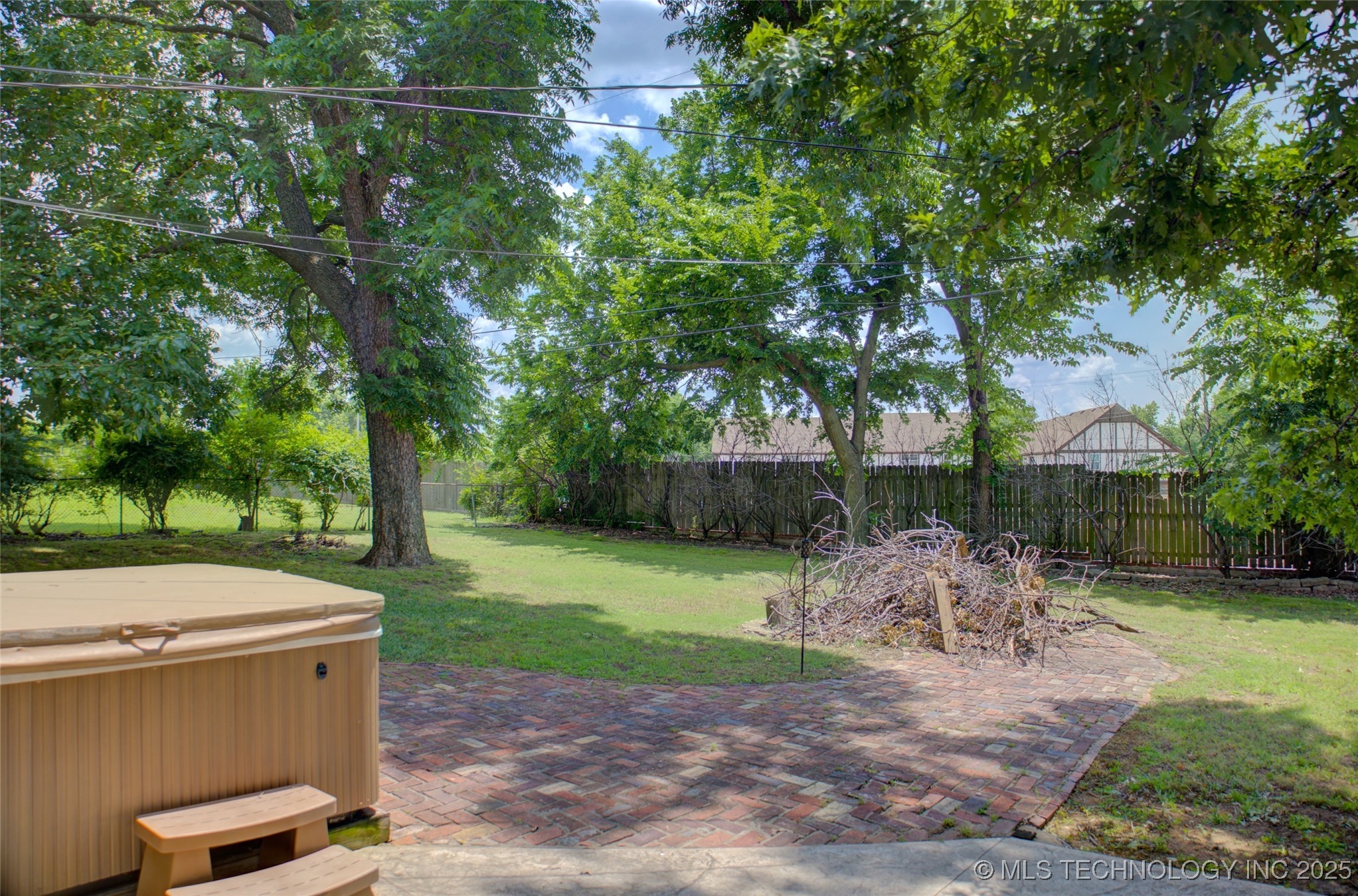 2328 S Delaware Court Property Photo 47