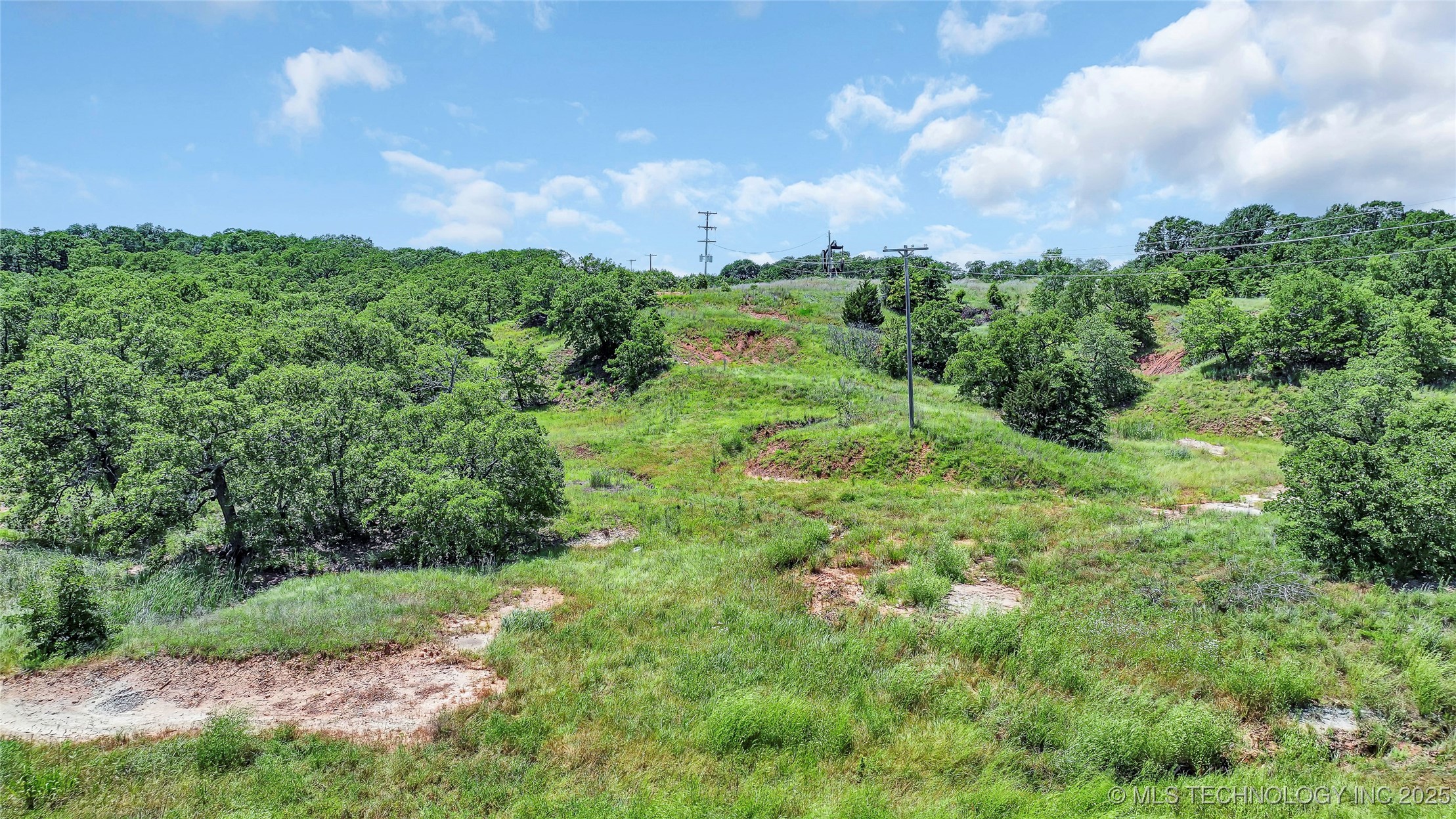 Fresno Road Property Photo 7