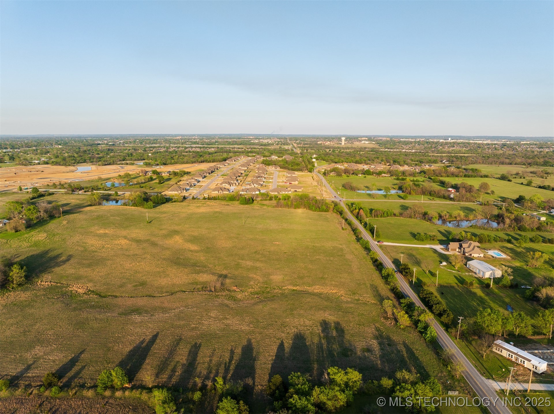 7 N Memorial Drive Property Photo 16