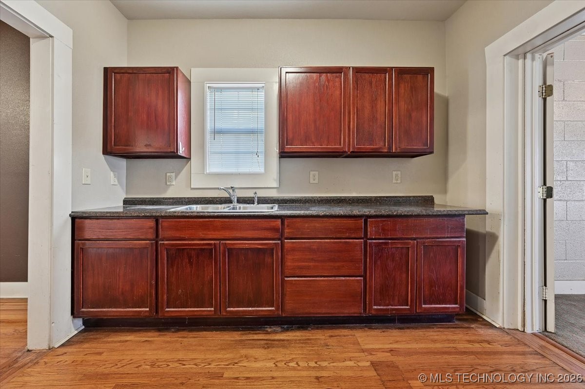 1215 S Quincy Avenue Property Photo 15