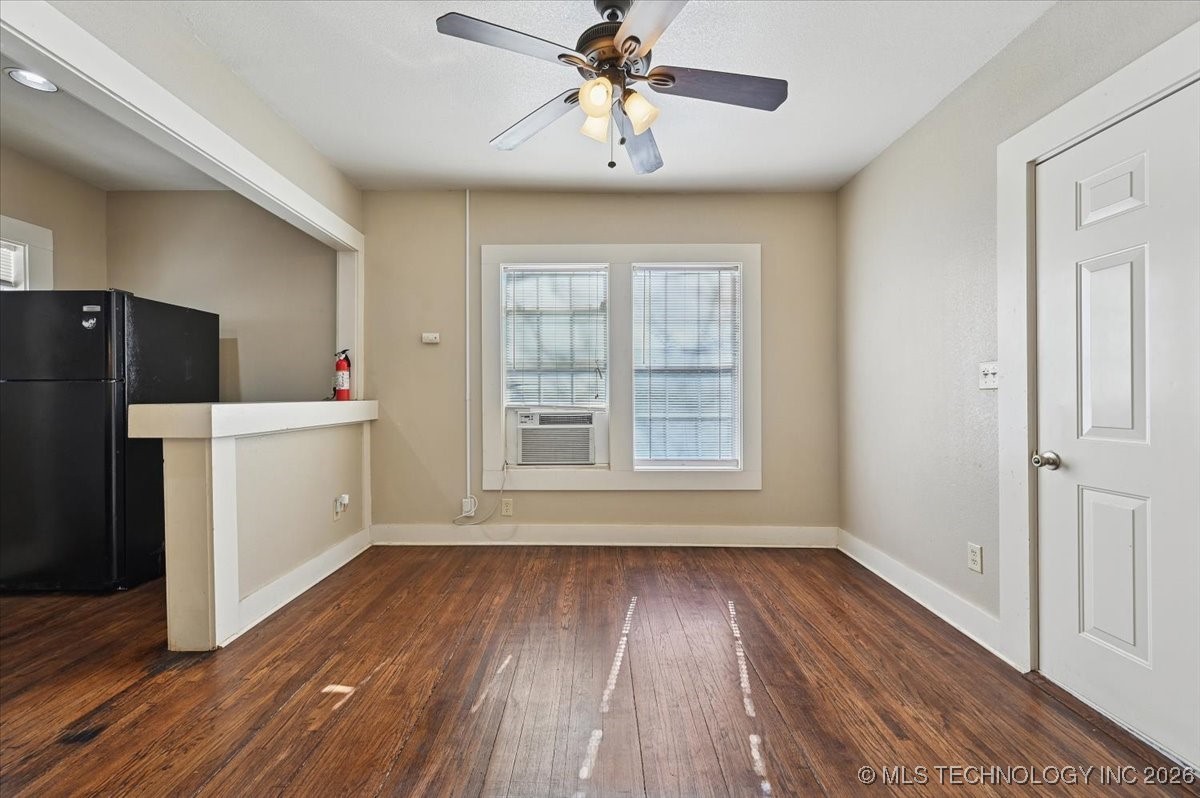 1215 S Quincy Avenue Property Photo 23