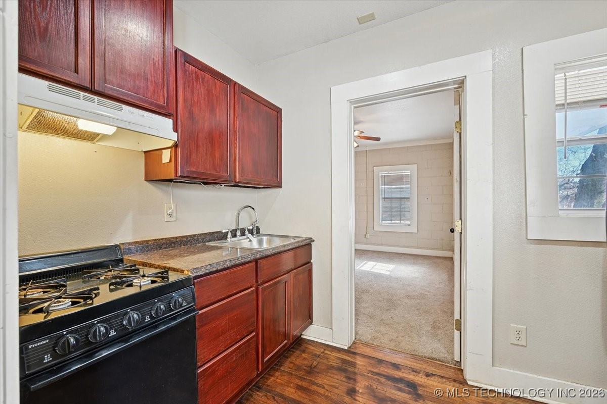 1215 S Quincy Avenue Property Photo 26