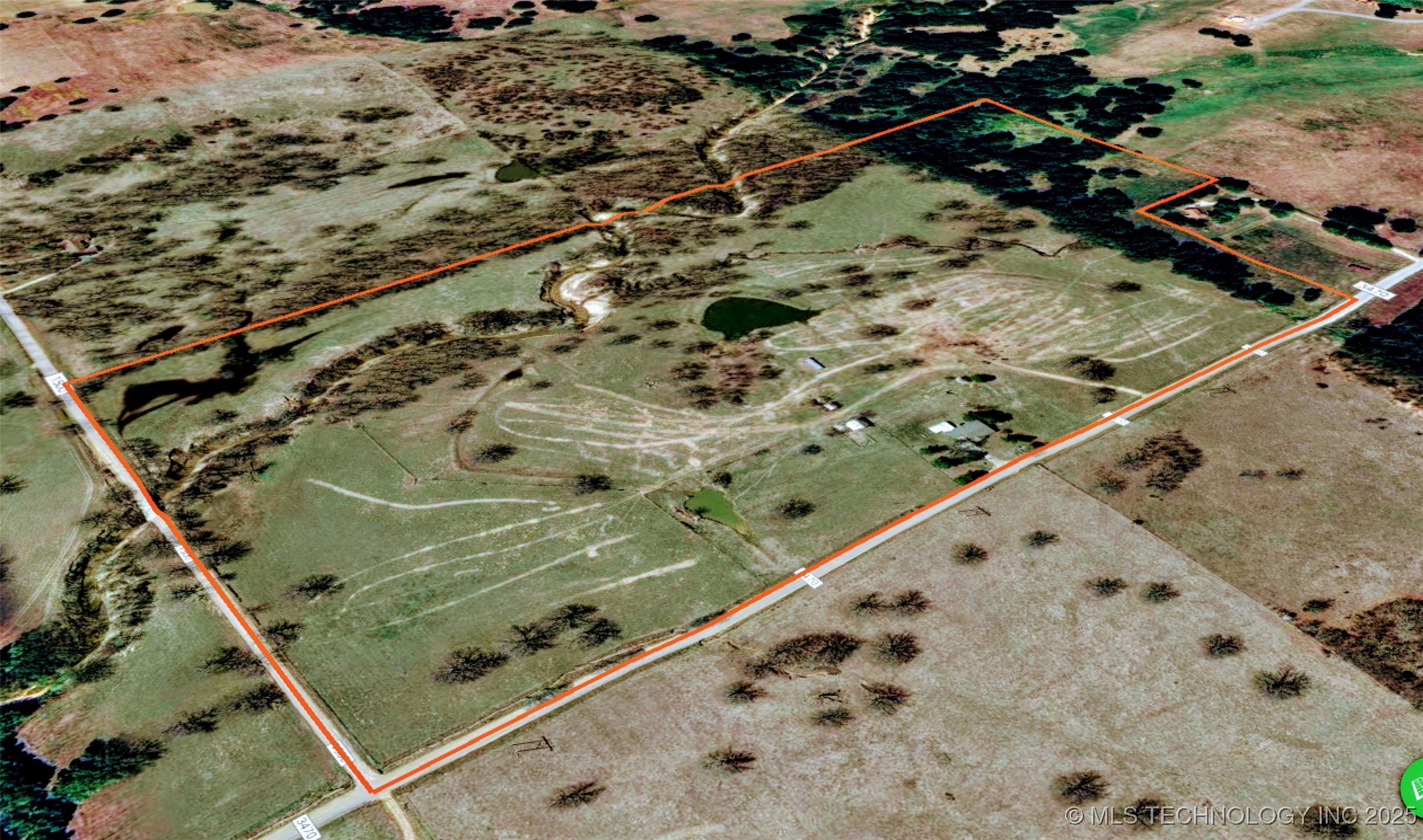 9725 County Road 3470 Property Photo 4