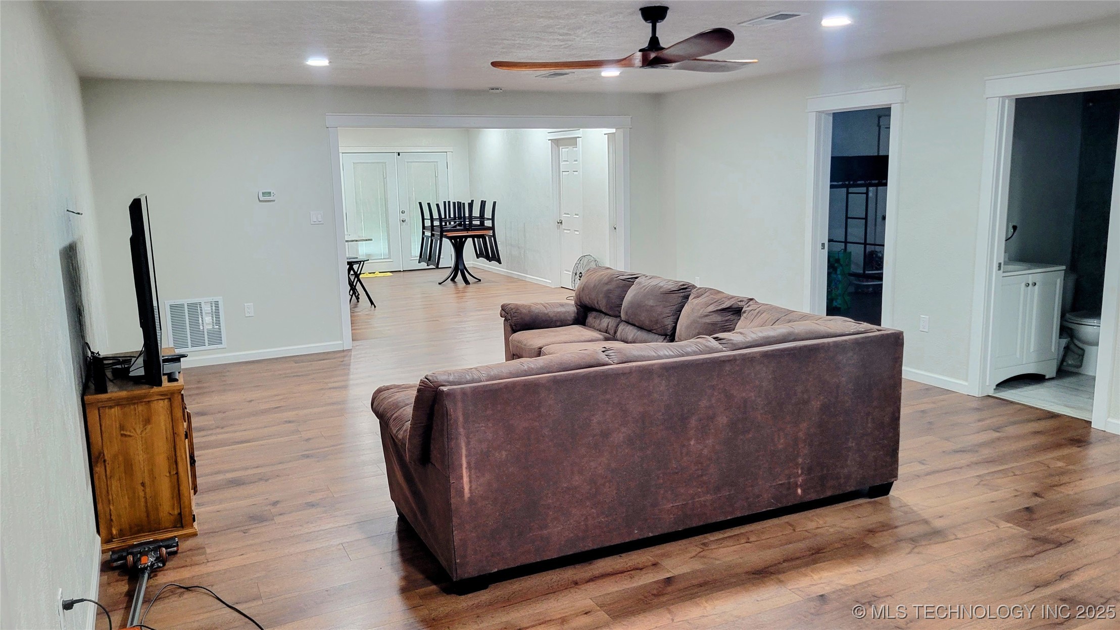 9725 County Road 3470 Property Photo 19