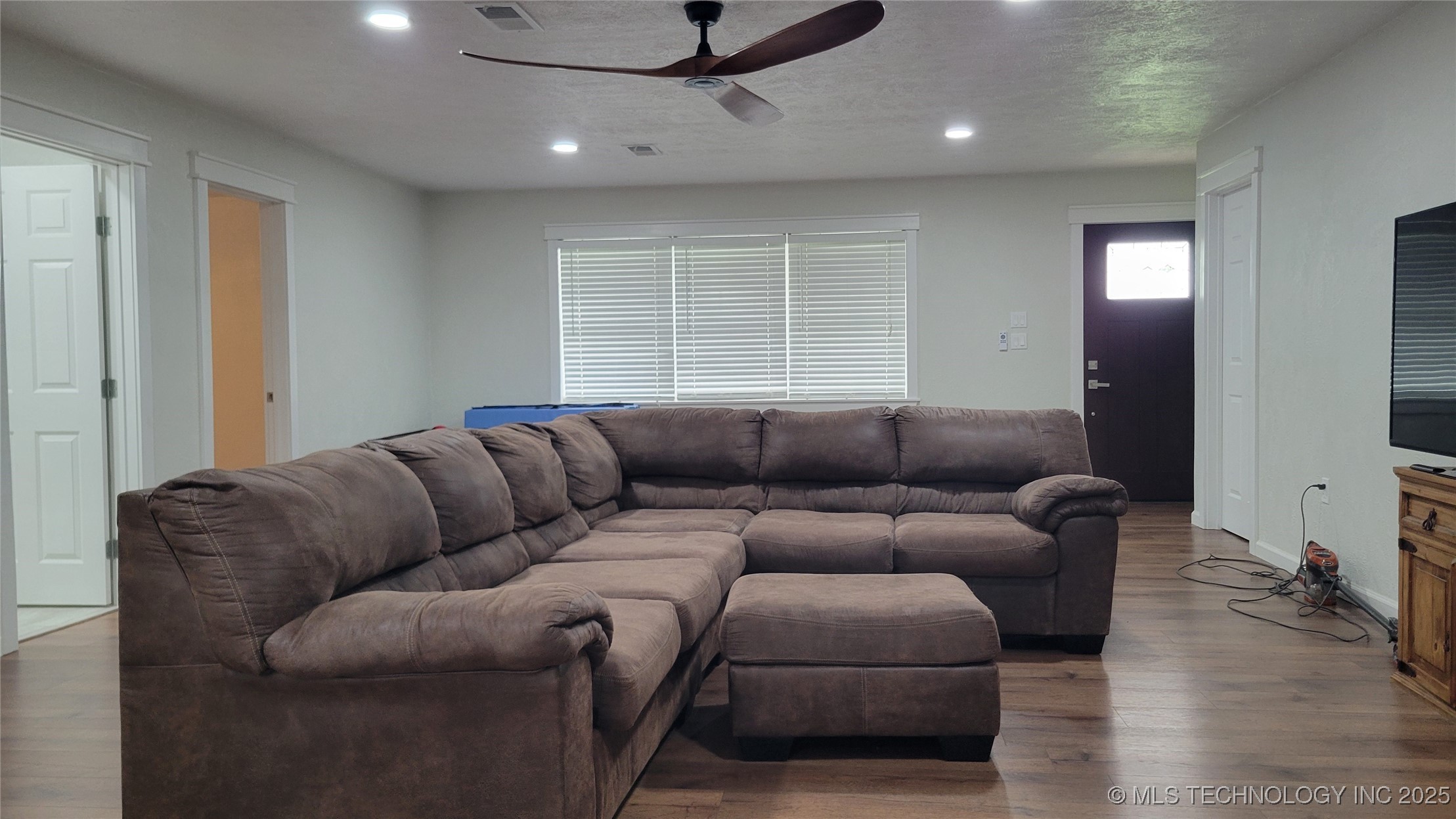 9725 County Road 3470 Property Photo 20