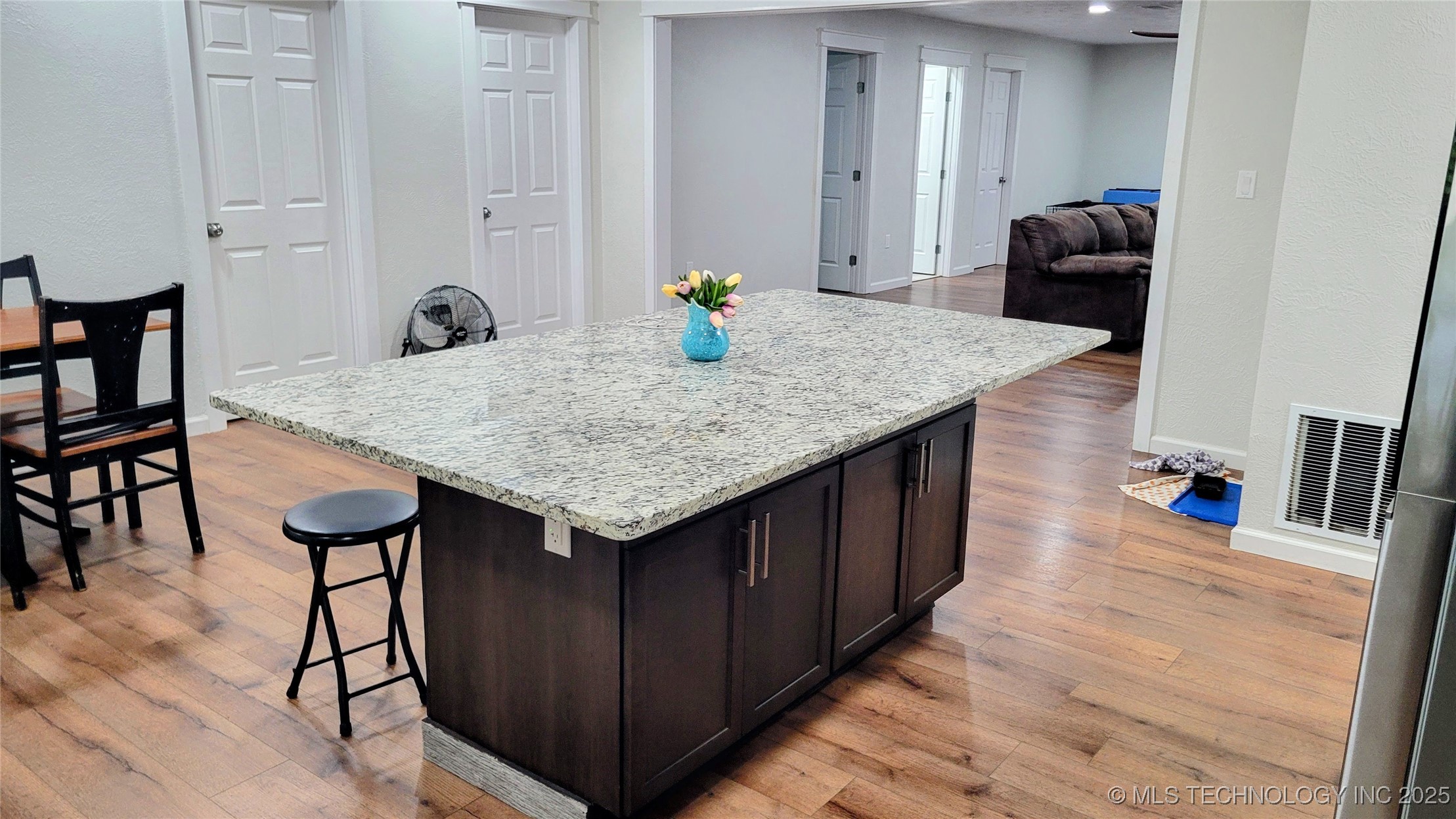 9725 County Road 3470 Property Photo 28