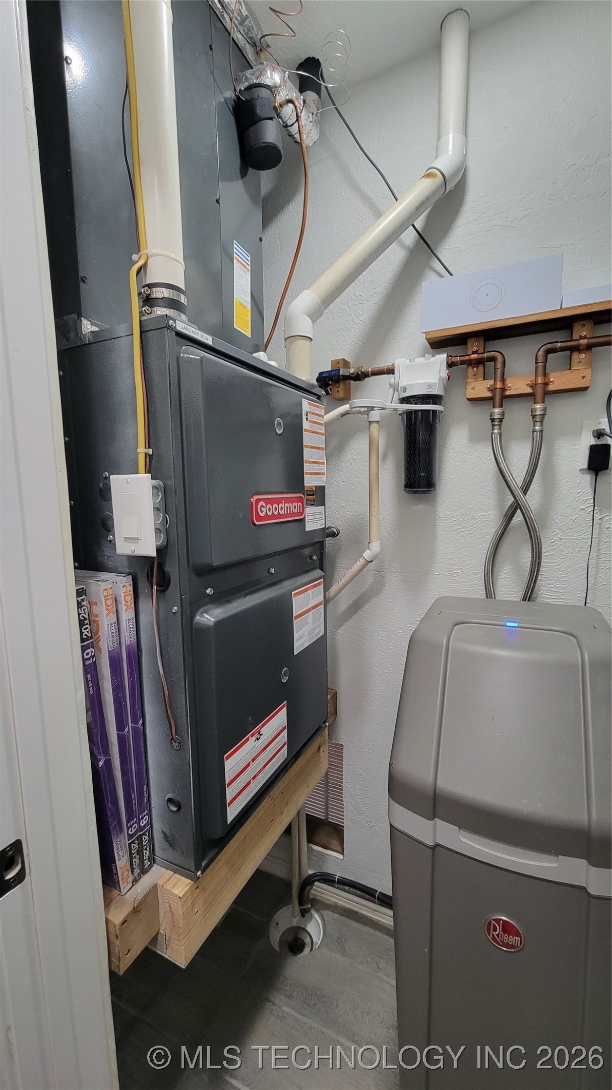 9725 County Road 3470 Property Photo 37