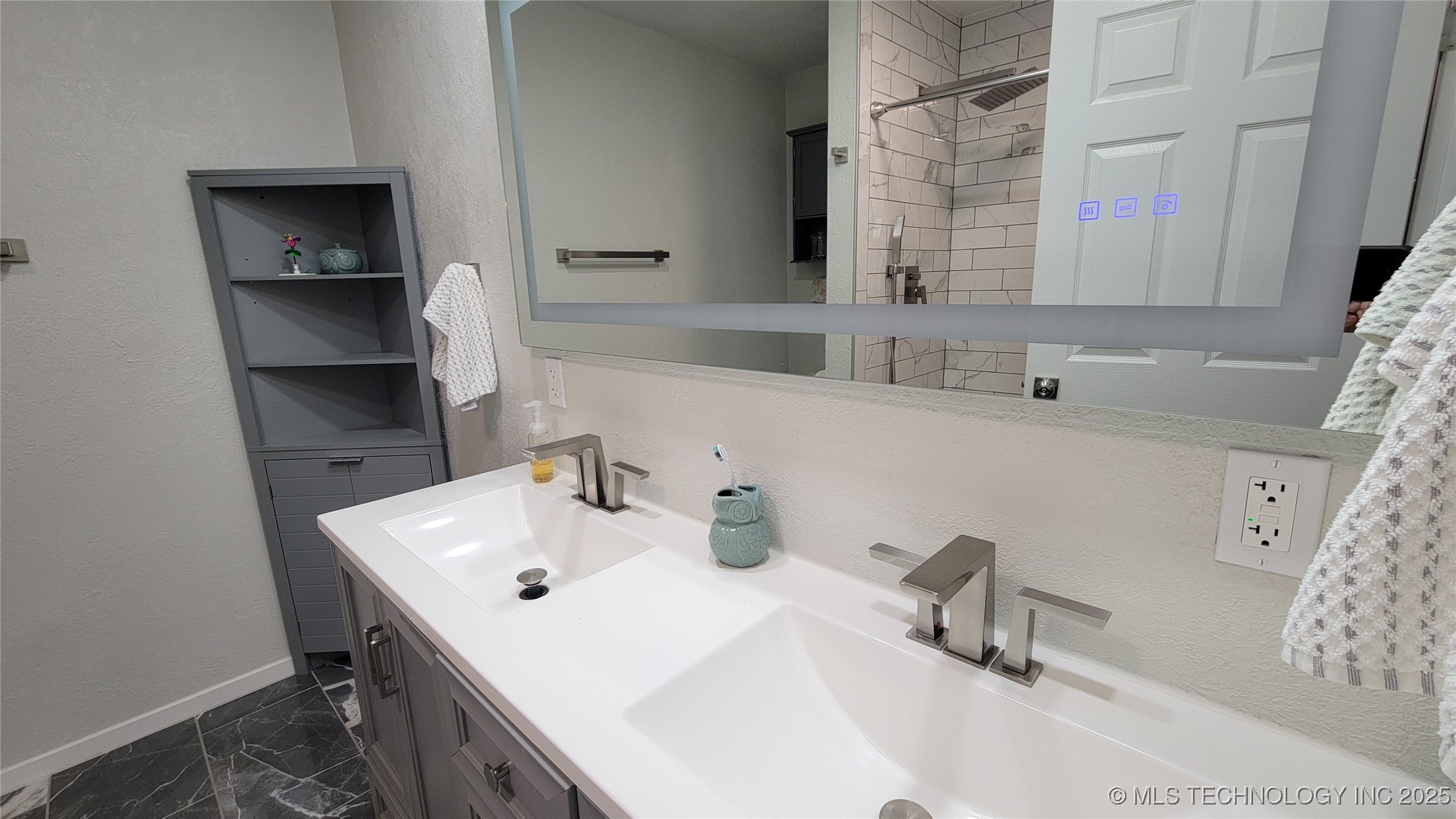 9725 County Road 3470 Property Photo 43