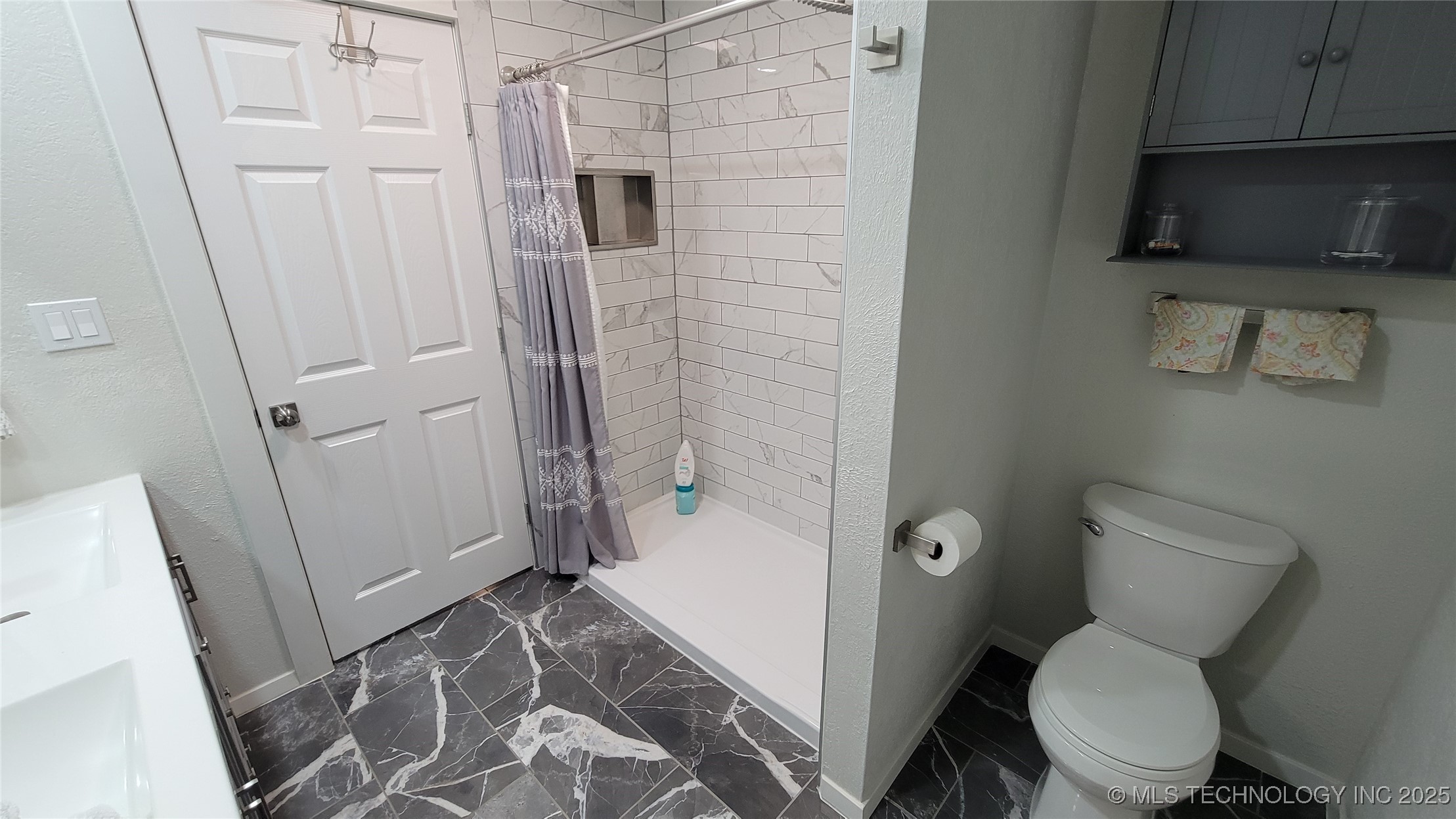 9725 County Road 3470 Property Photo 45