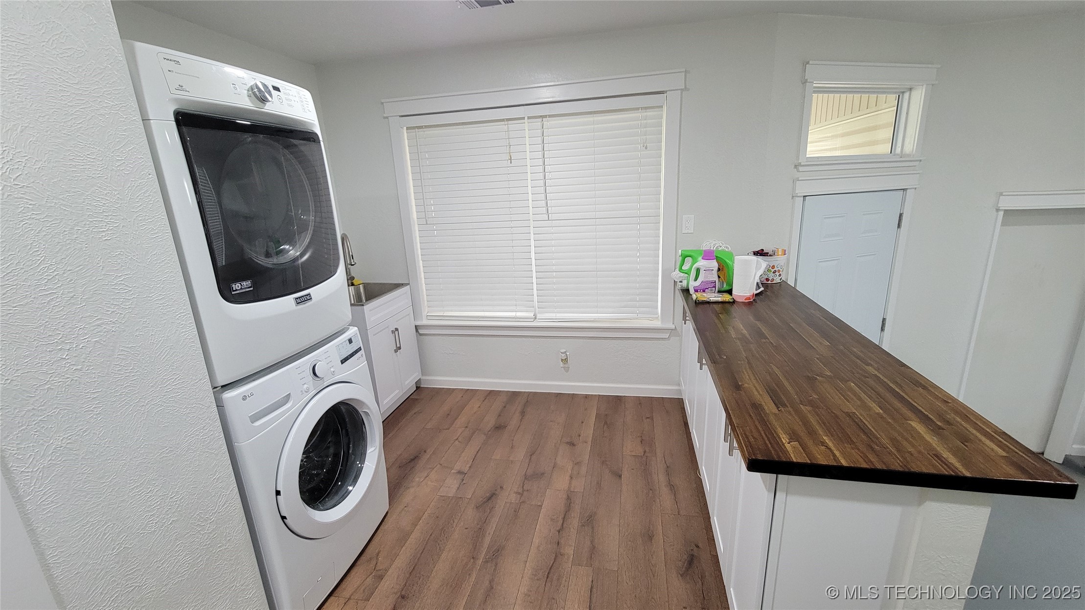 9725 County Road 3470 Property Photo 49