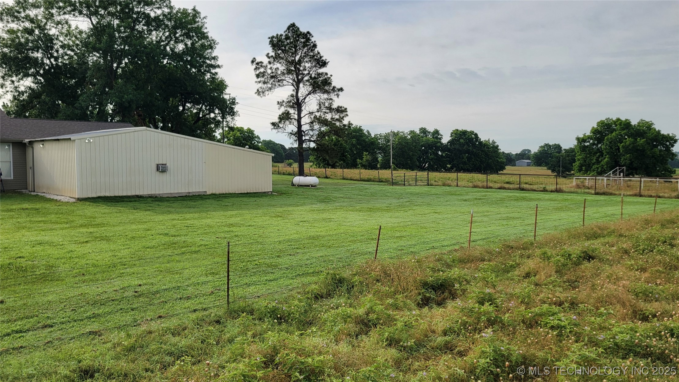 9725 County Road 3470 Property Photo 76