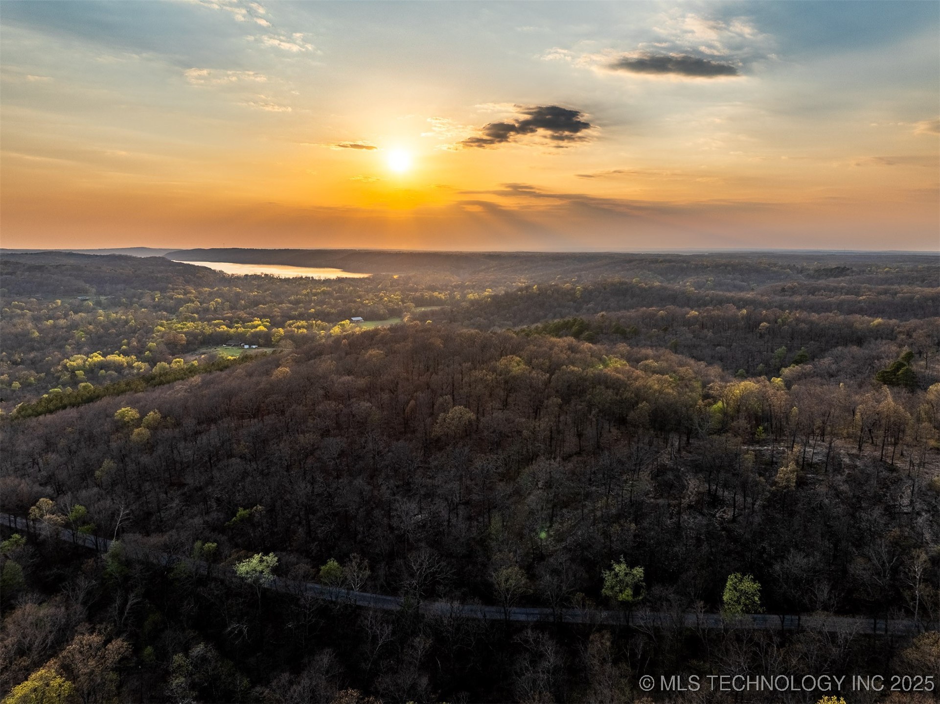 6 S 4530 Road Property Photo 1