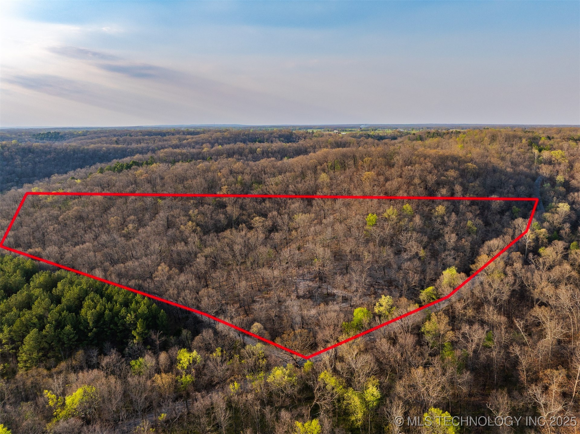 6 S 4530 Road Property Photo 4