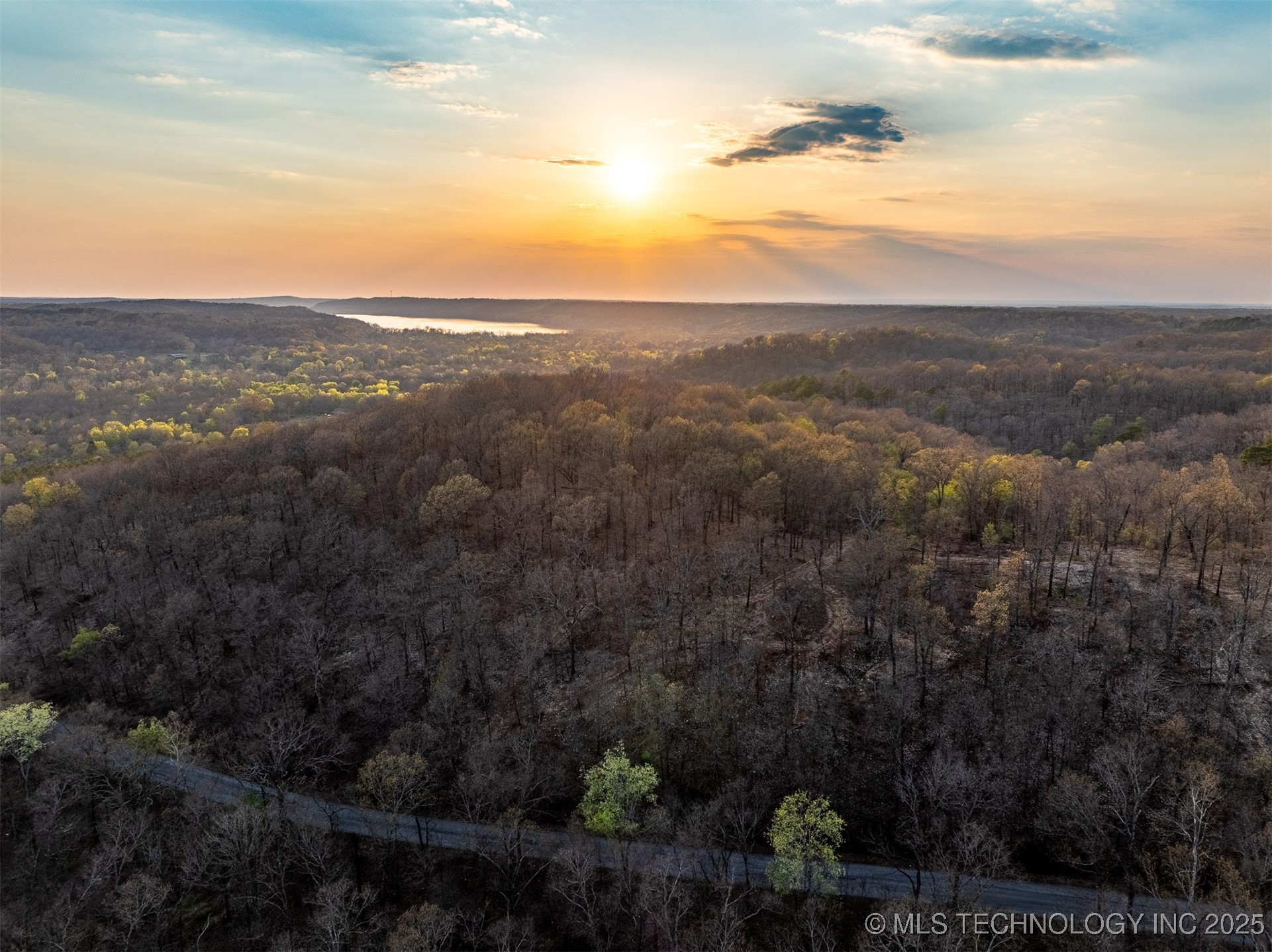 6 S 4530 Road Property Photo 5