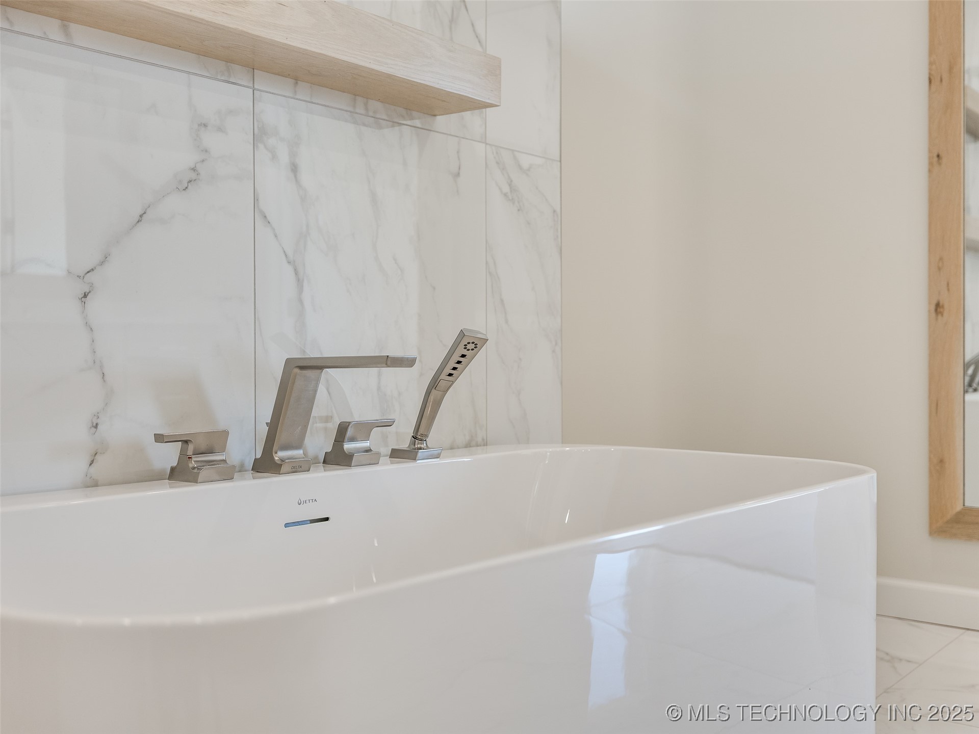 11909 S Vandalia Avenue Property Photo 46