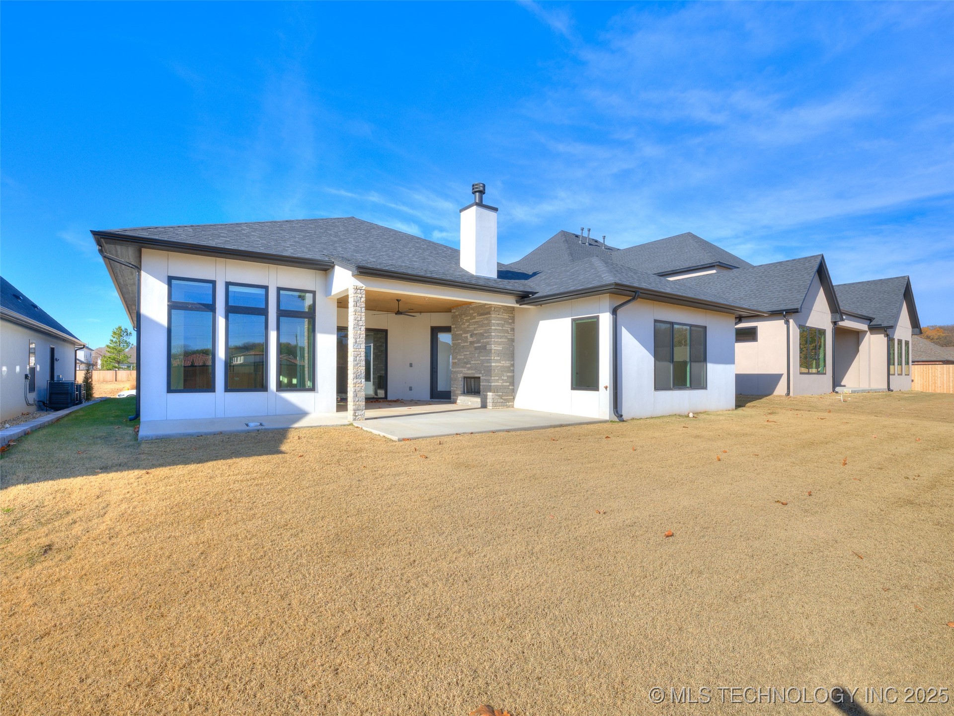 11909 S Vandalia Avenue Property Photo 64