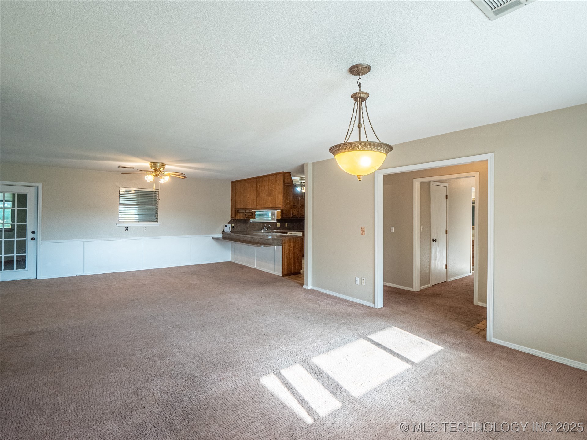 1826 W Mcgill Property Photo 11