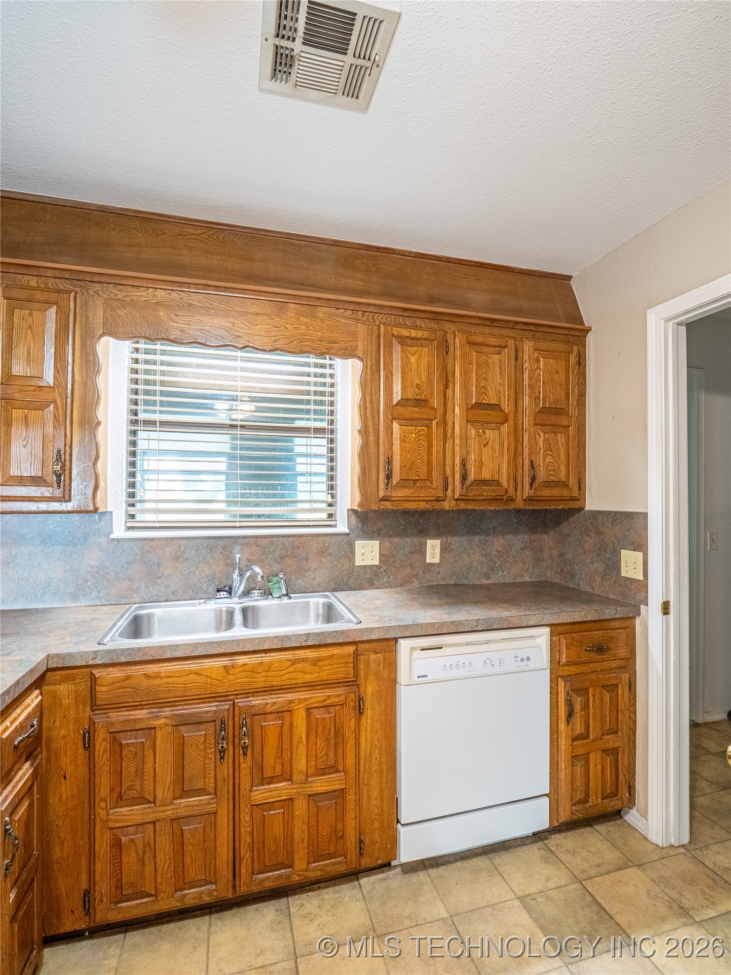 1826 W Mcgill Property Photo 17