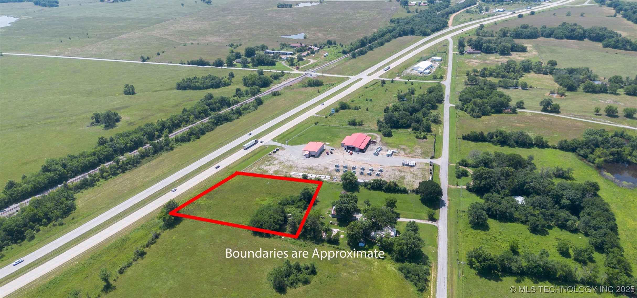 Hwy 69 Property Photo 2