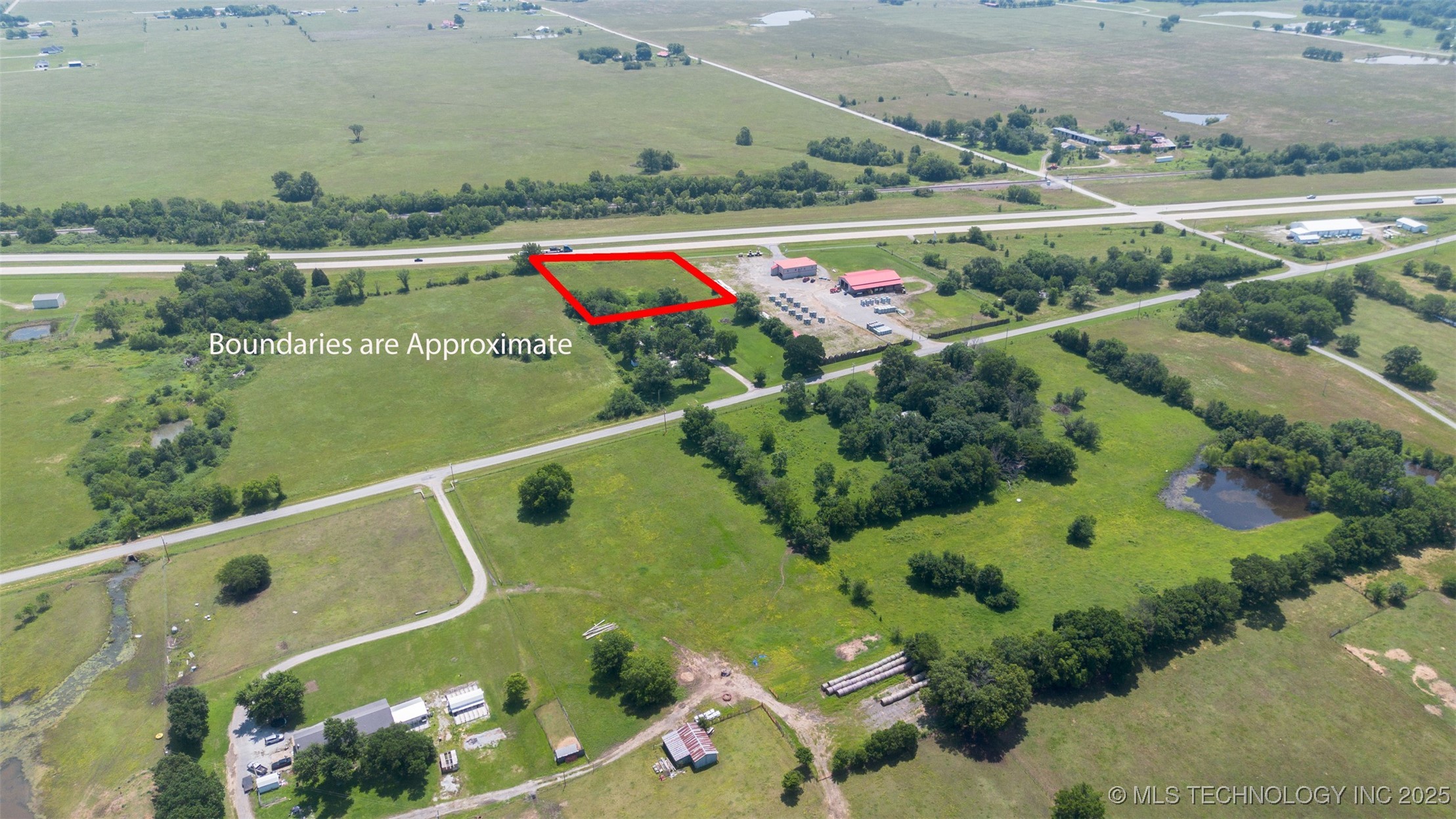 Hwy 69 Property Photo 6