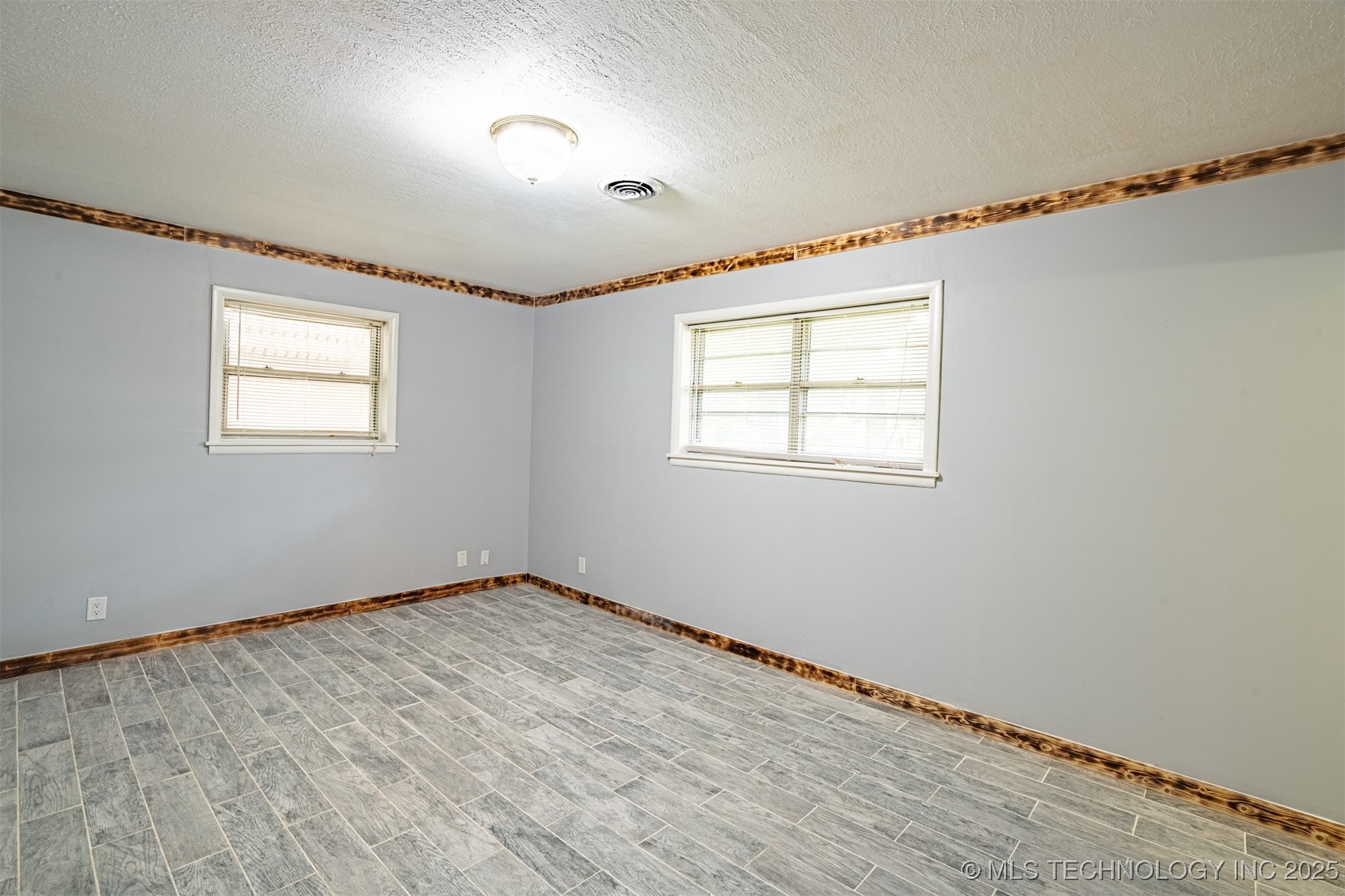 104 Laurel Place Property Photo 11