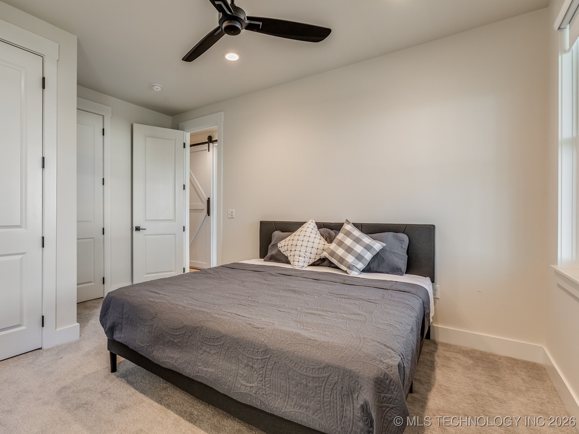 71 Lower Greenway Property Photo 39