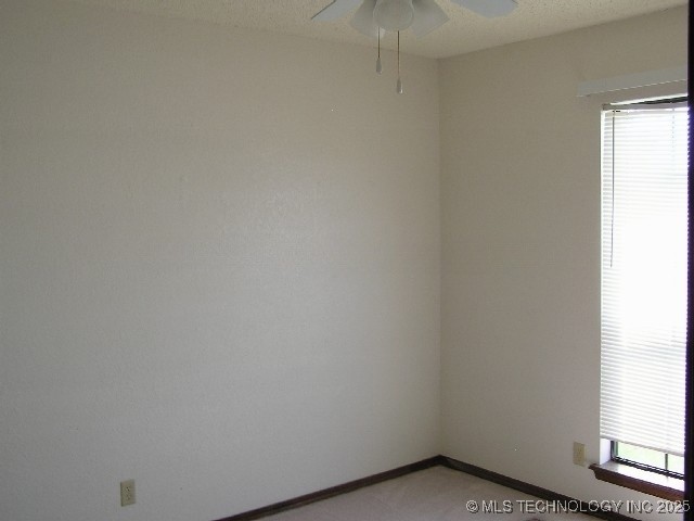 8228 S Jamestown Avenue Property Photo 10