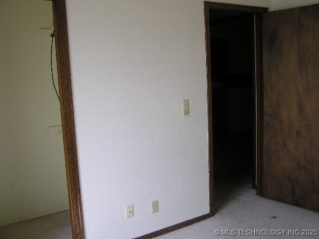8228 S Jamestown Avenue Property Photo 11