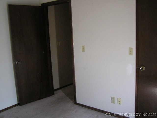 8228 S Jamestown Avenue Property Photo 13