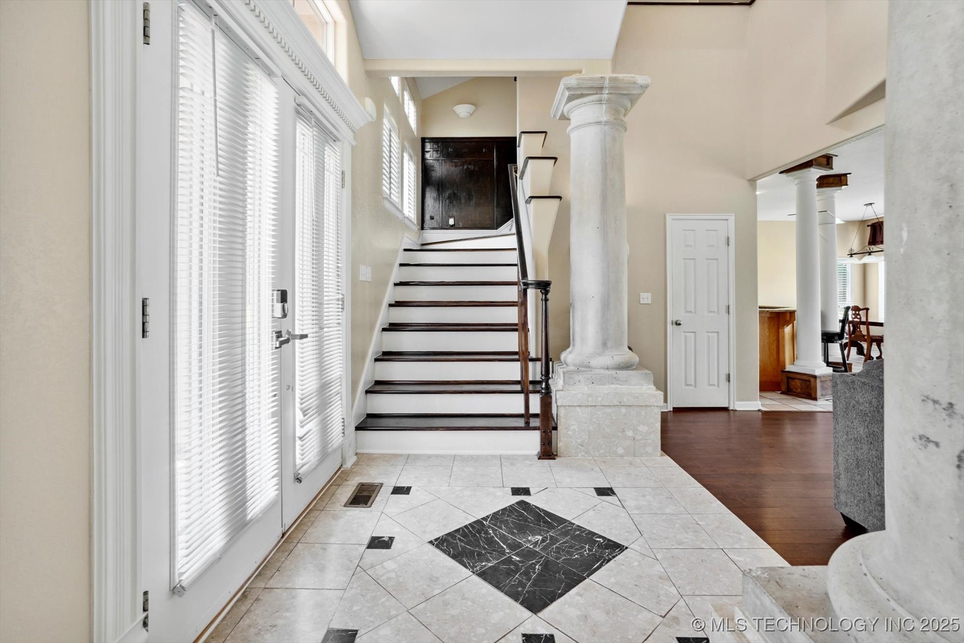 524 S 67th Street Property Photo 4