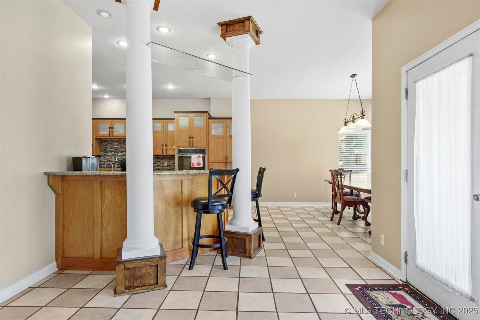 524 S 67th Street Property Photo 9