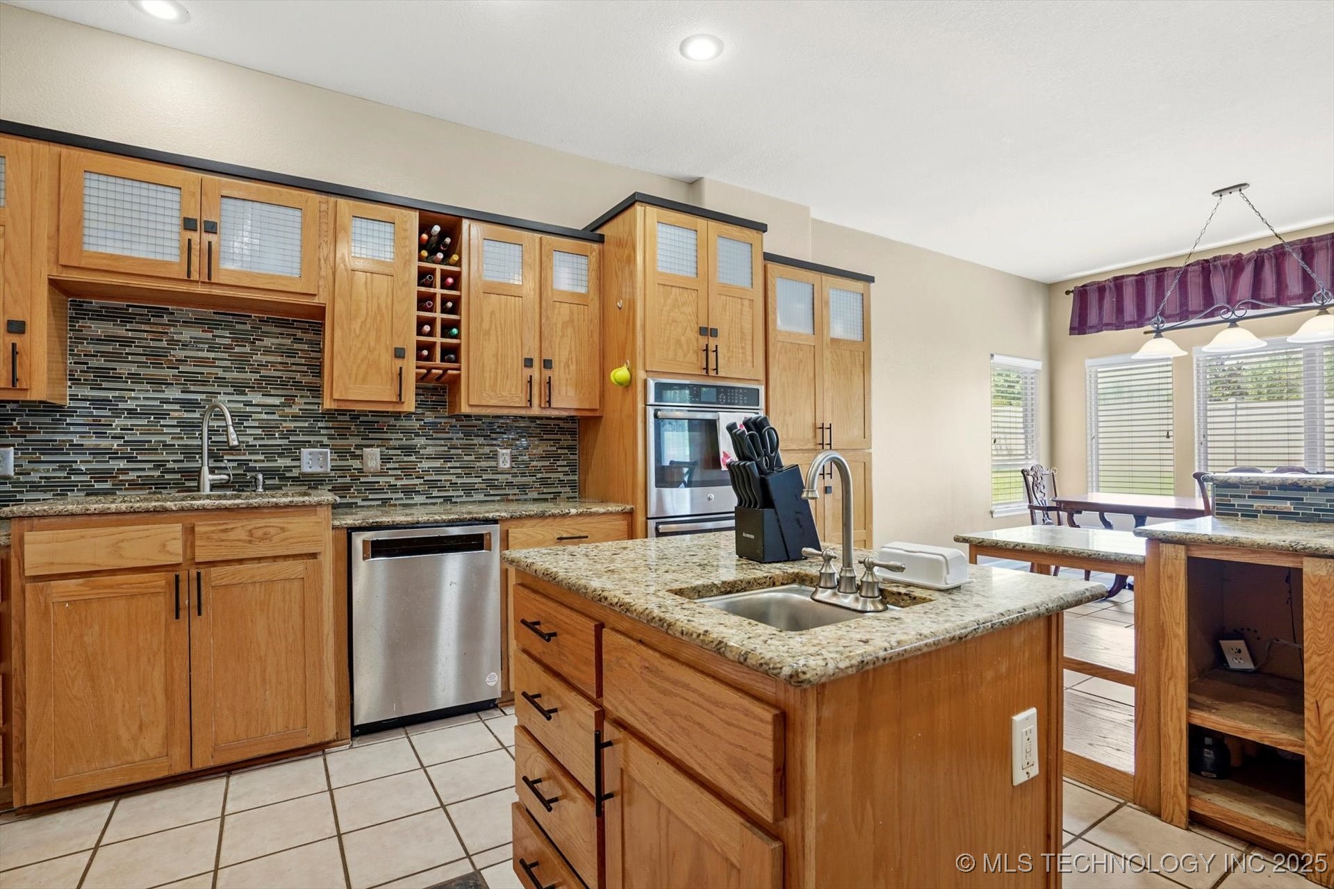 524 S 67th Street Property Photo 12