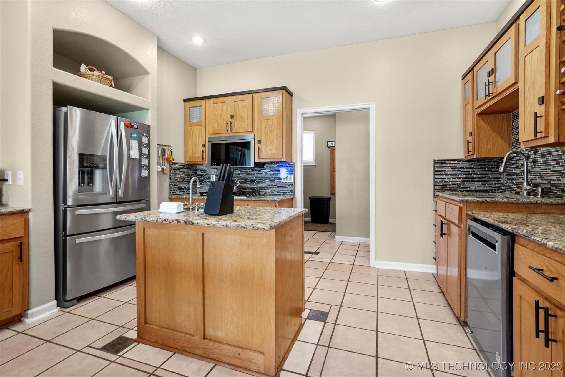 524 S 67th Street Property Photo 13