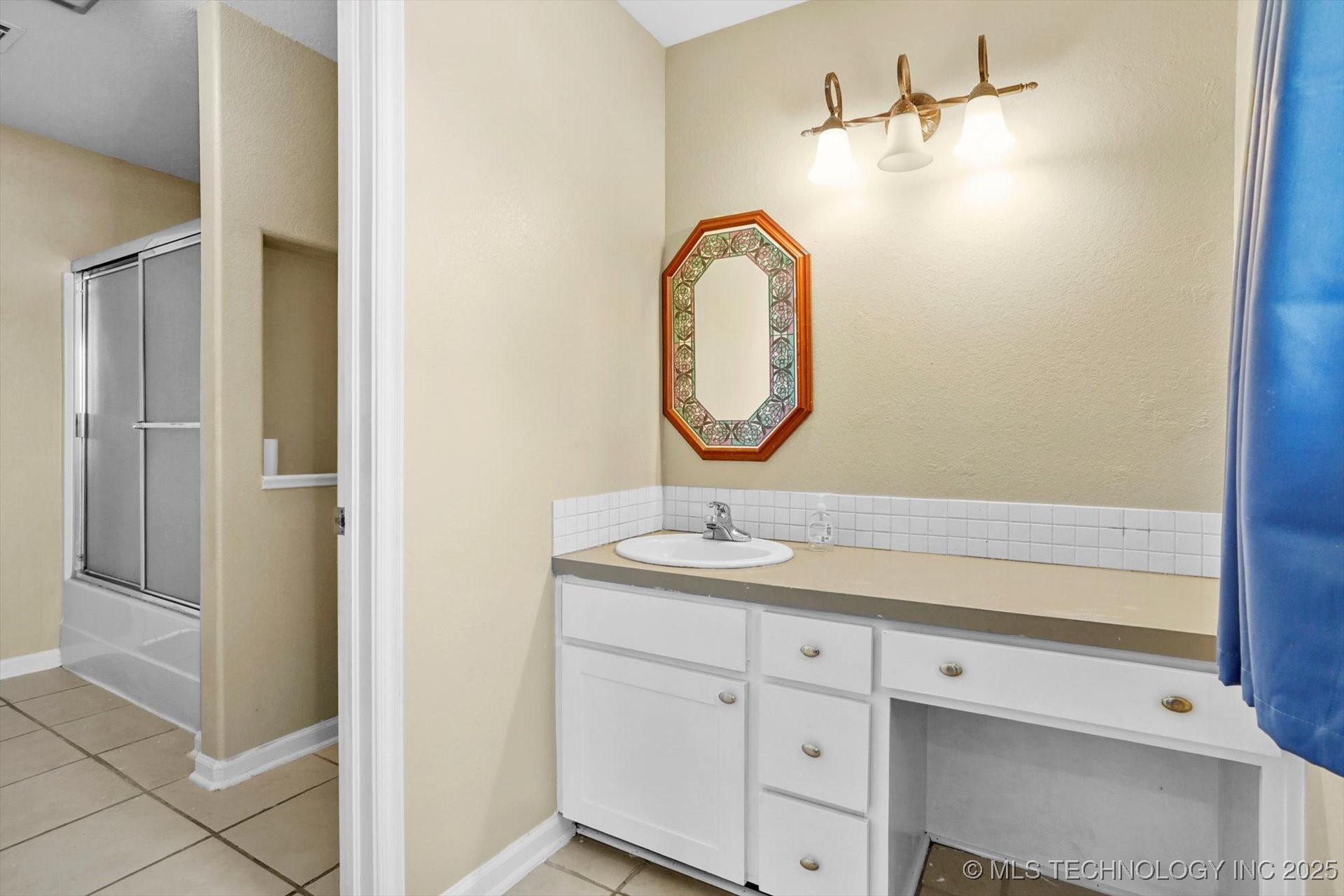 524 S 67th Street Property Photo 19