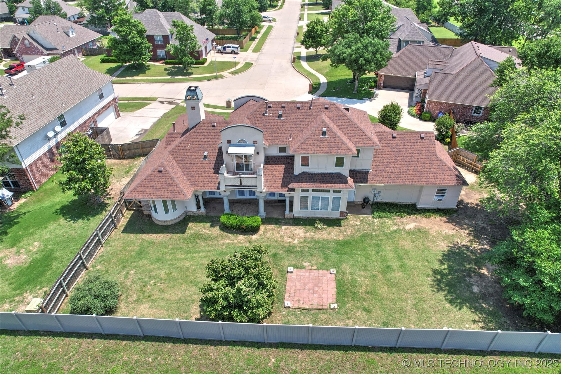 524 S 67th Street Property Photo 34