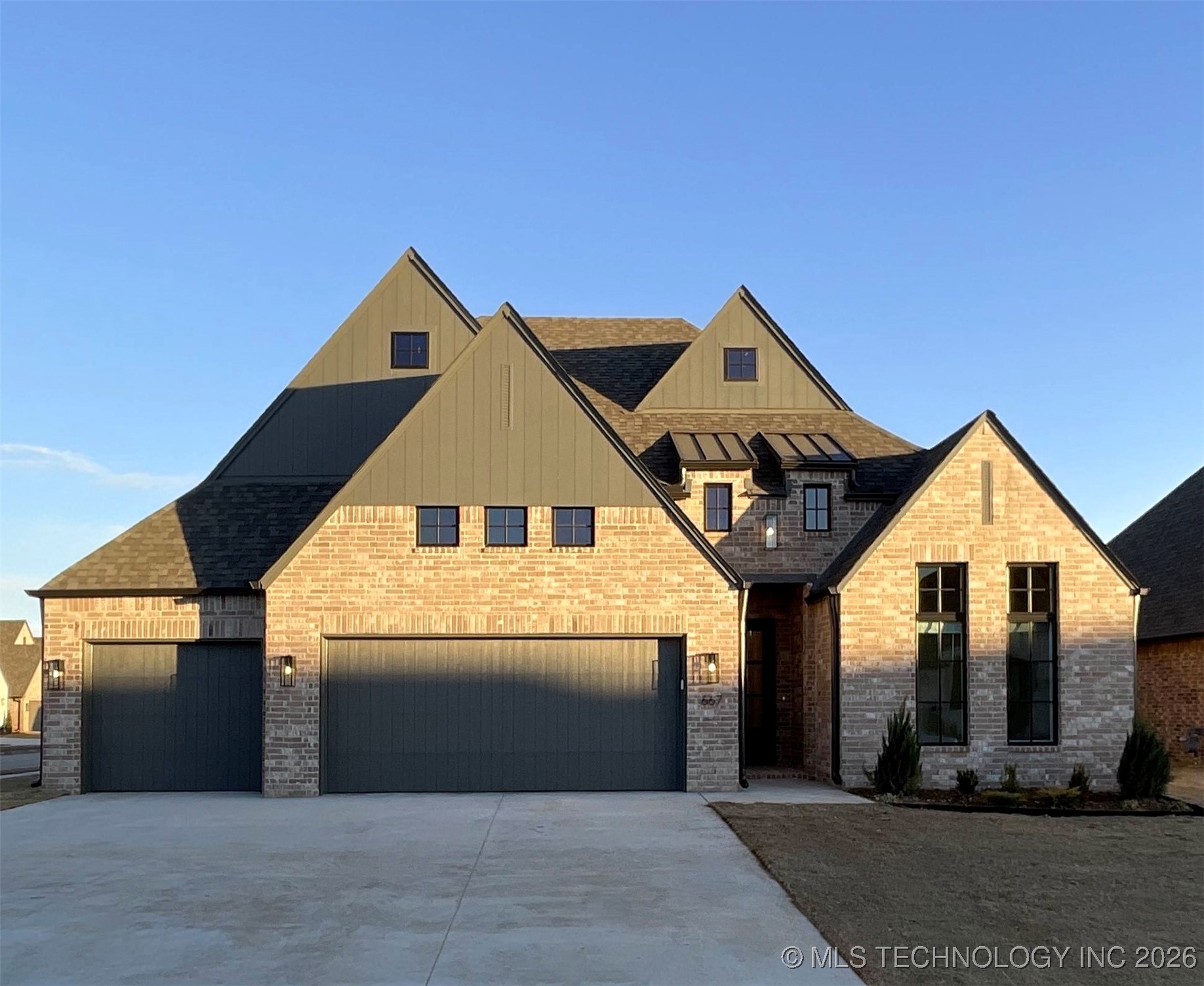 667 E 149th Street S Property Photo 1