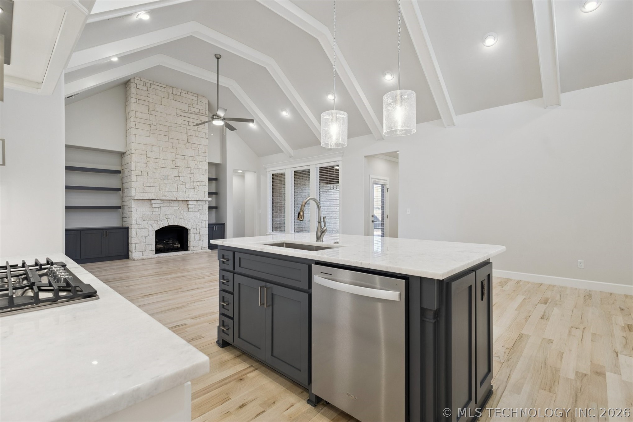 14920 S Sequoia Street S Property Photo 15