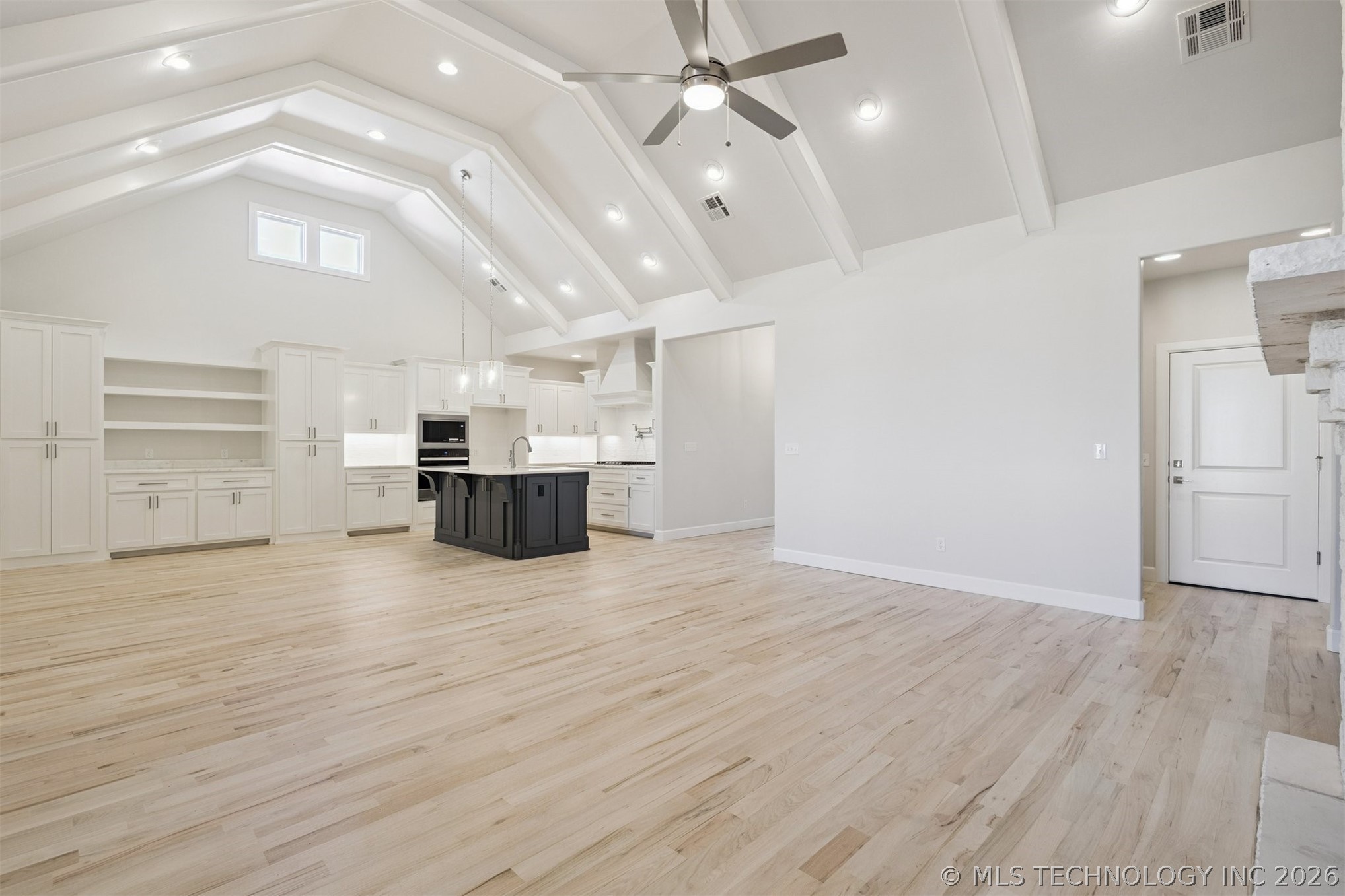 14920 S Sequoia Street S Property Photo 20