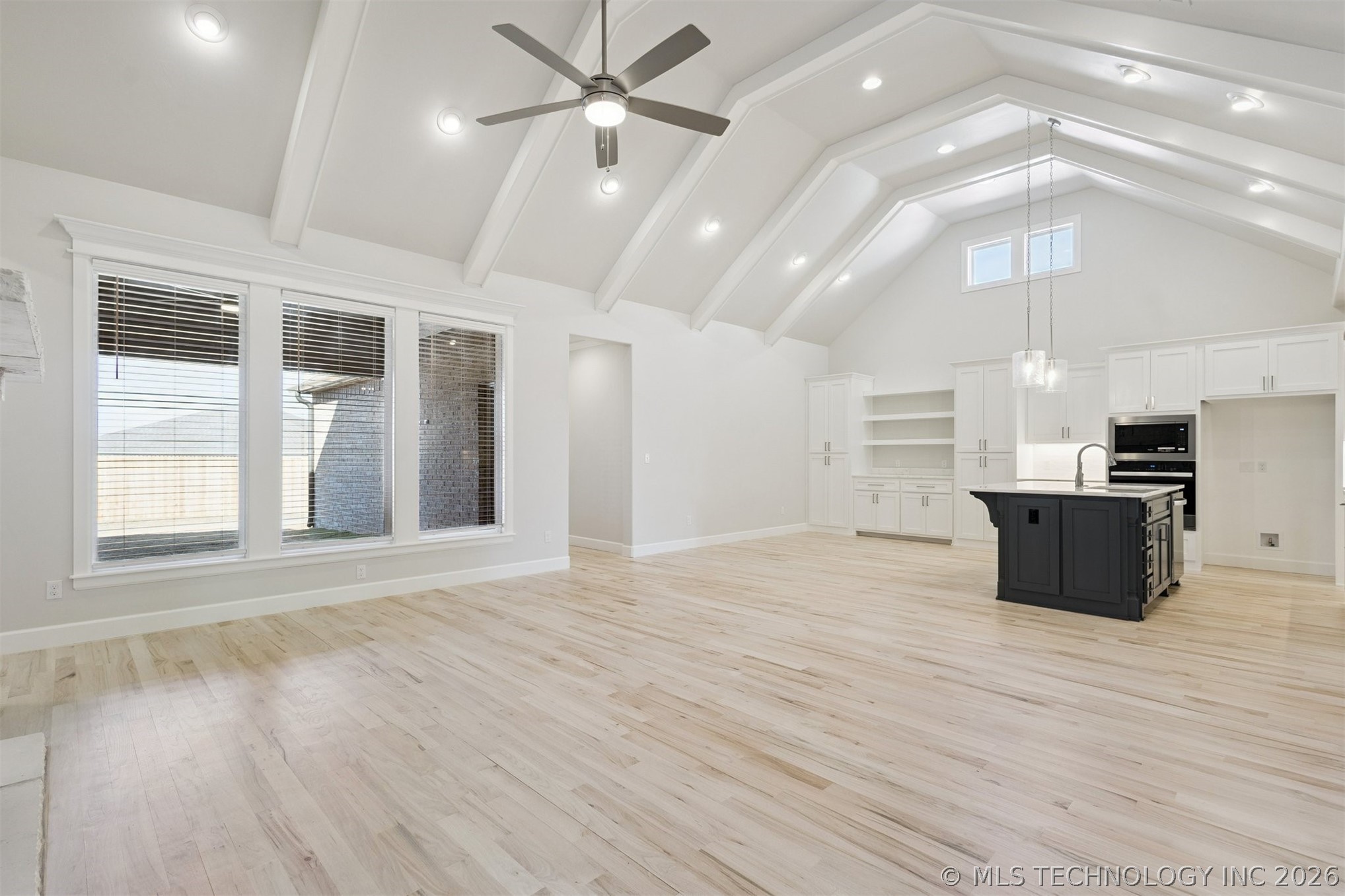 14920 S Sequoia Street S Property Photo 21