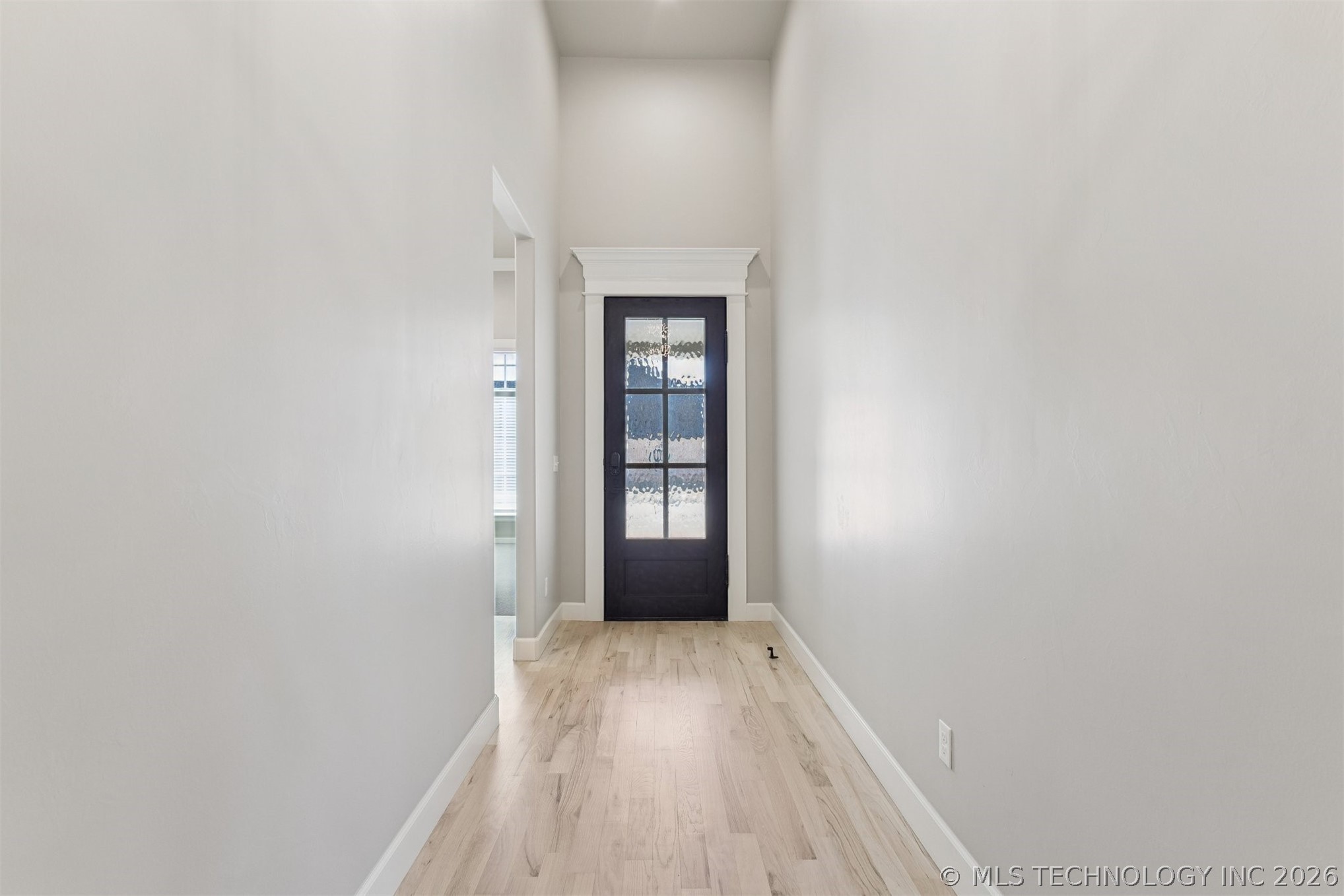 14910 S Sequoia Street S Property Photo 8