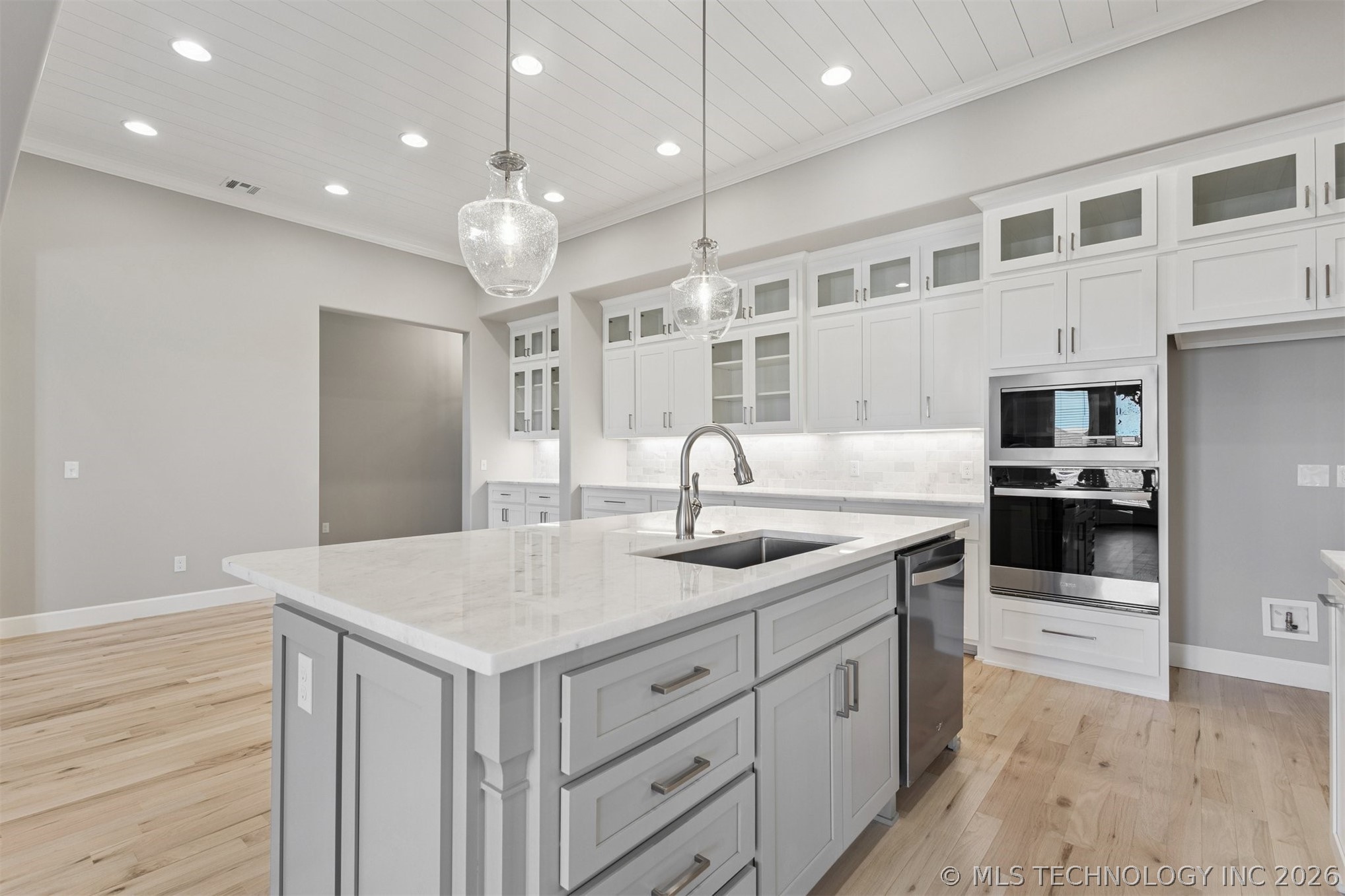 14910 S Sequoia Street S Property Photo 20