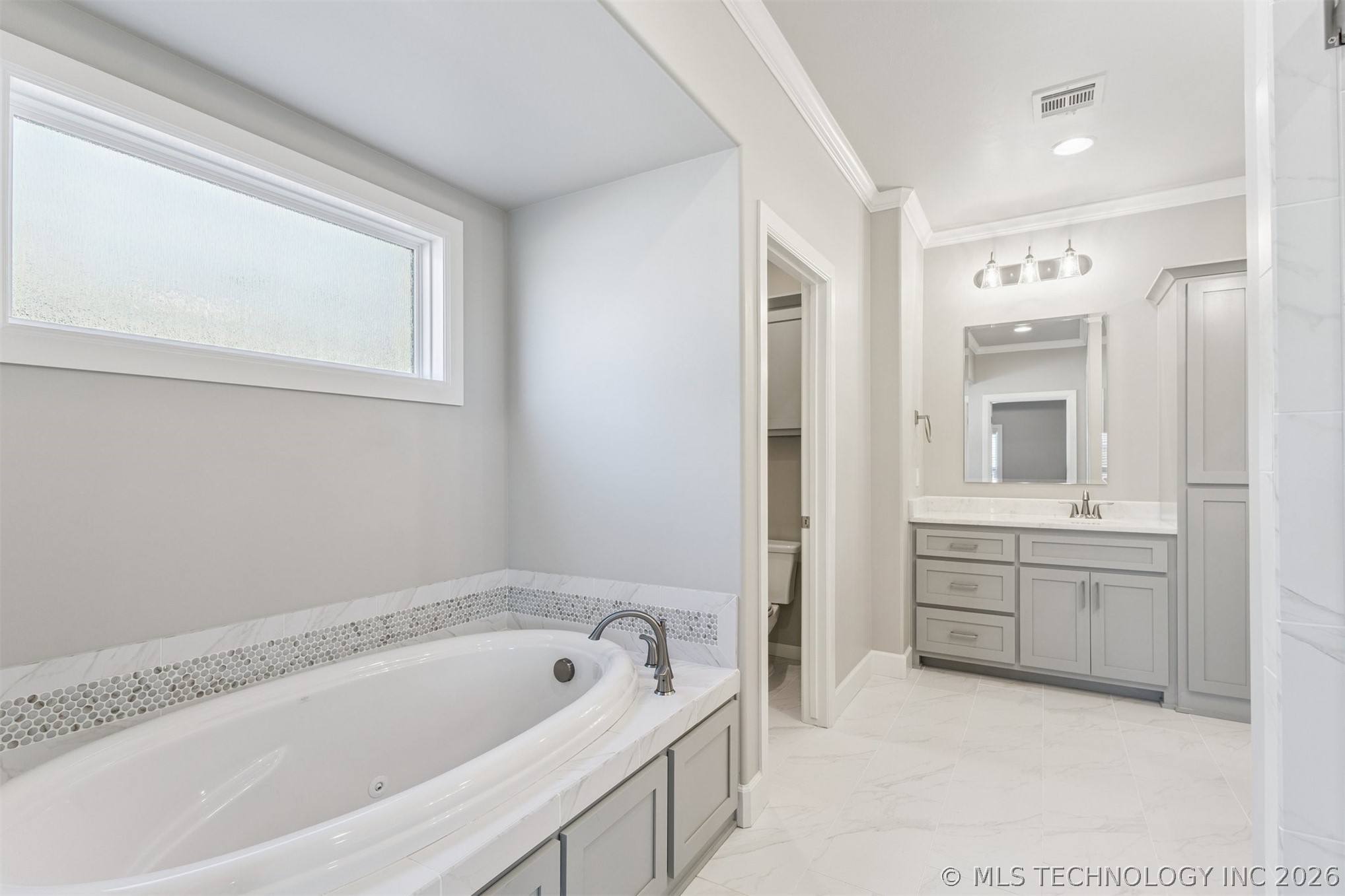 14910 S Sequoia Street S Property Photo 29