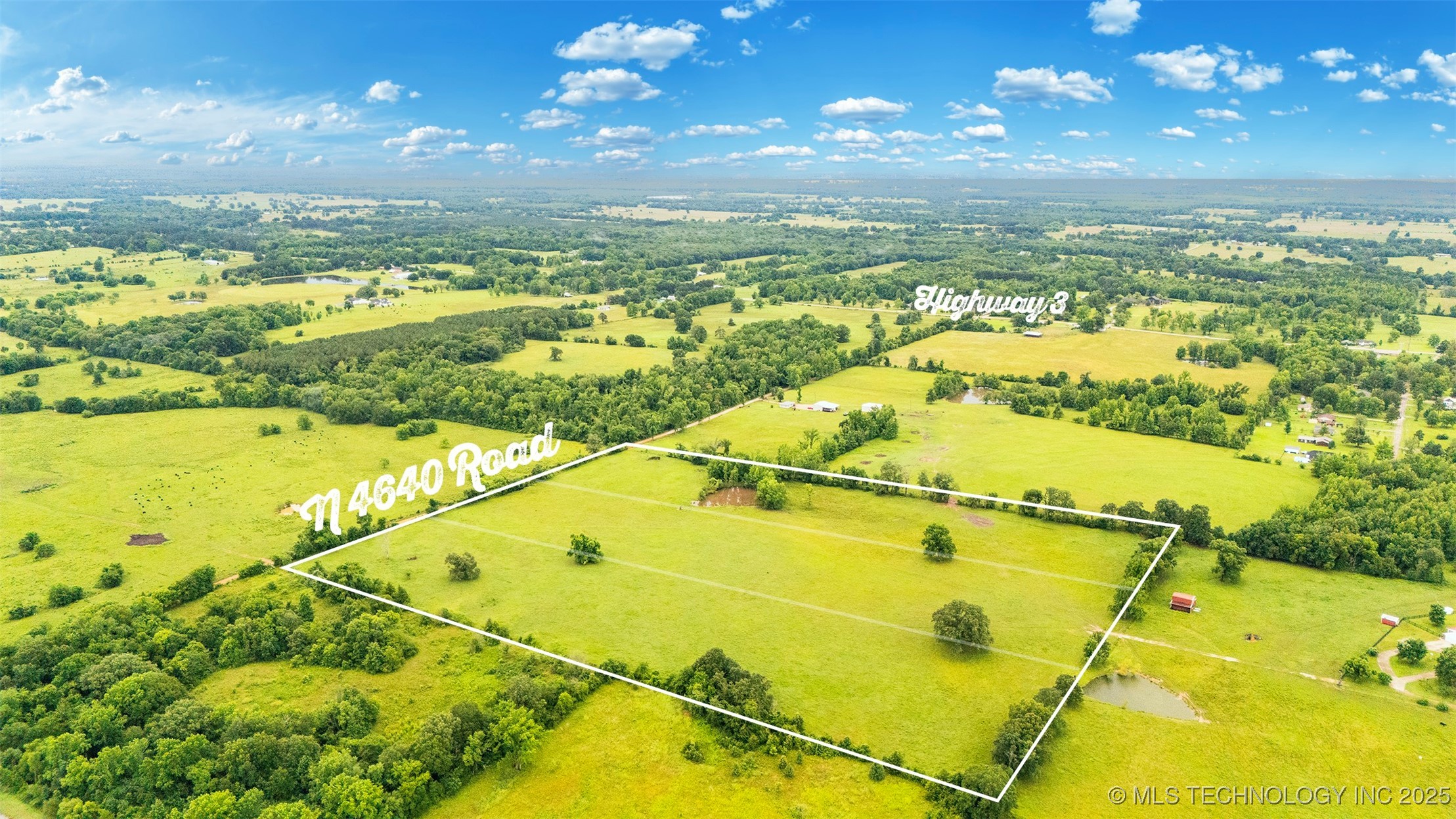 01 Cornerstone Lane Property Photo 8