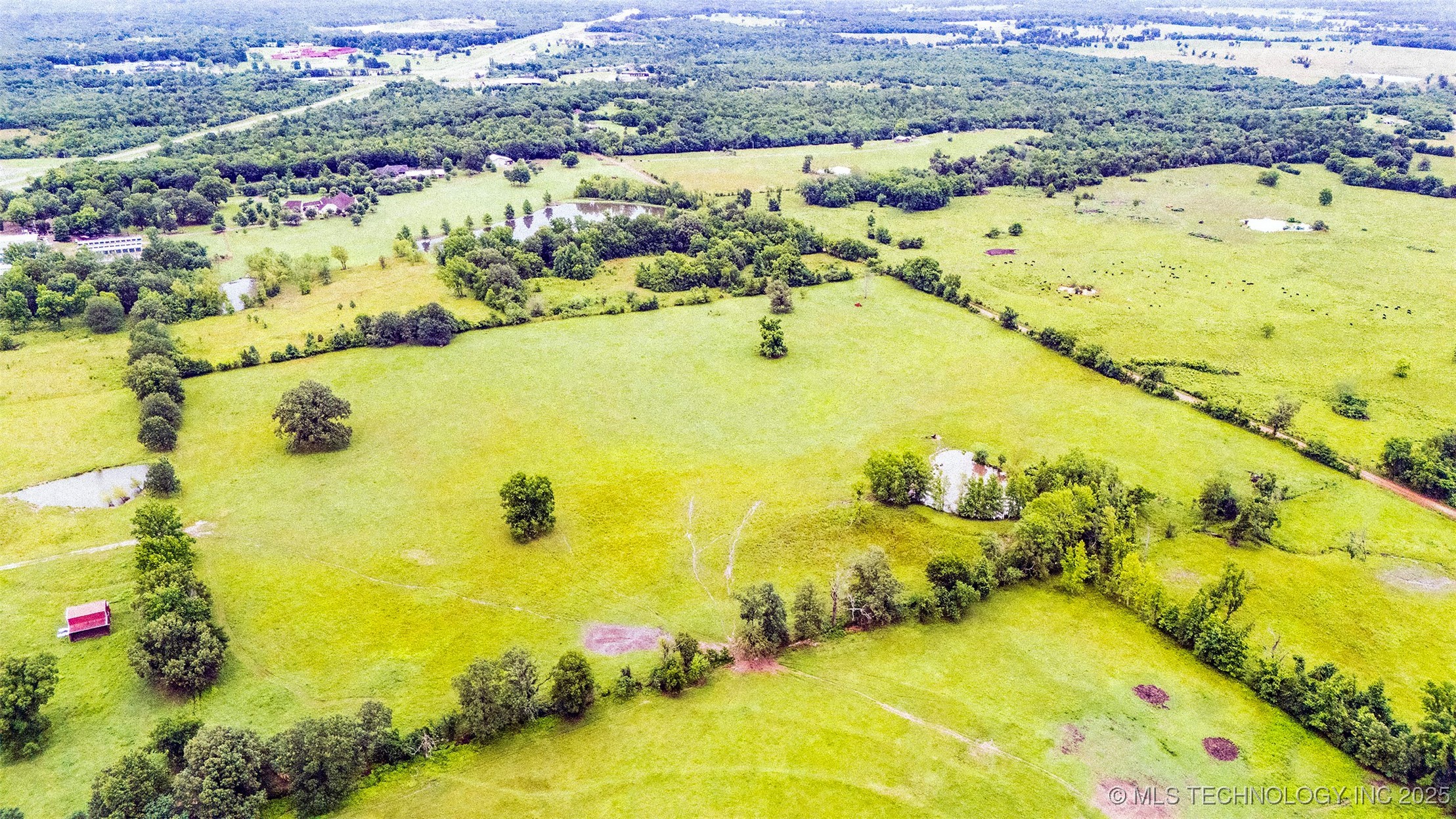 01 Cornerstone Lane Property Photo 23