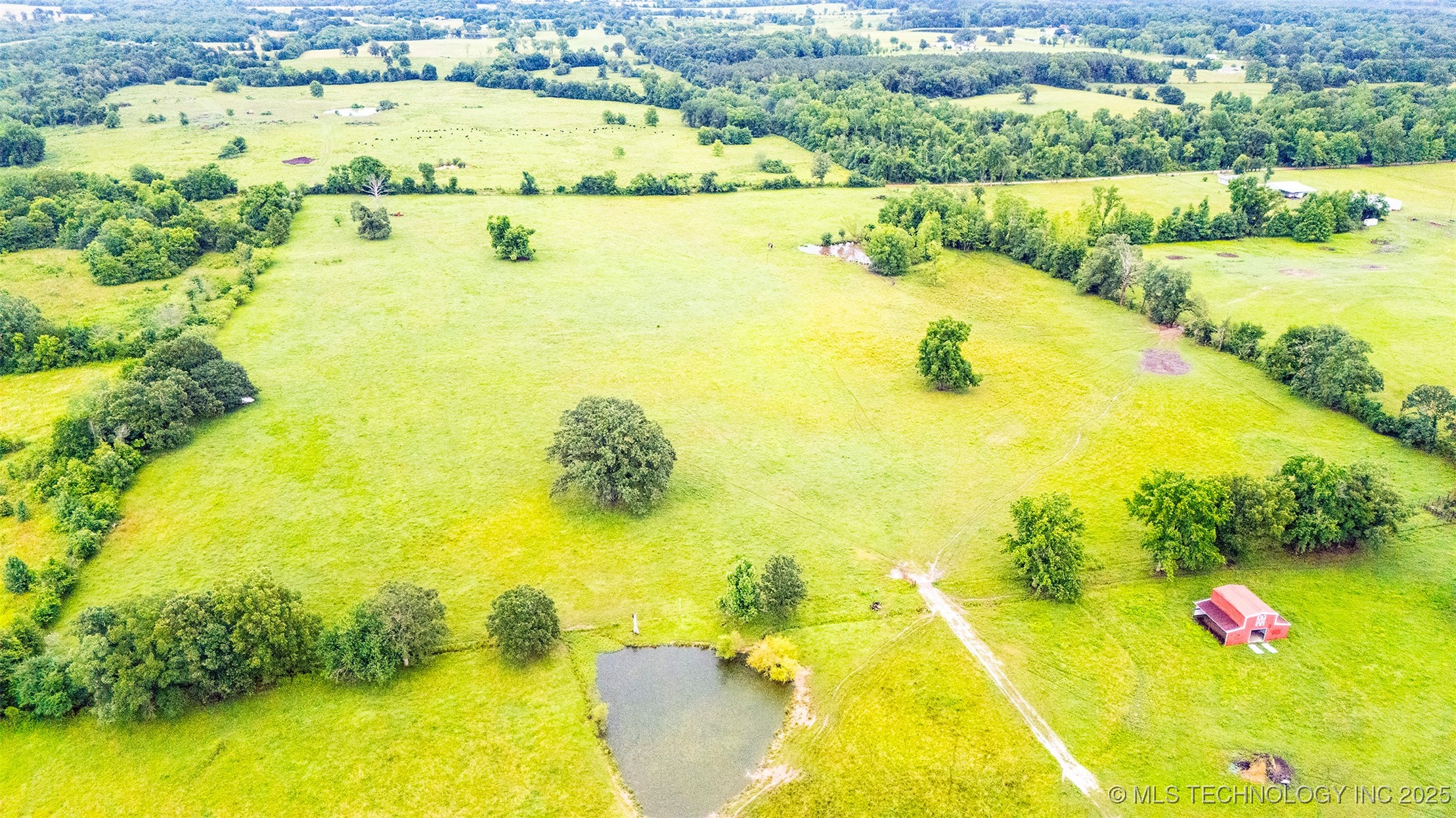 01 Cornerstone Lane Property Photo 24
