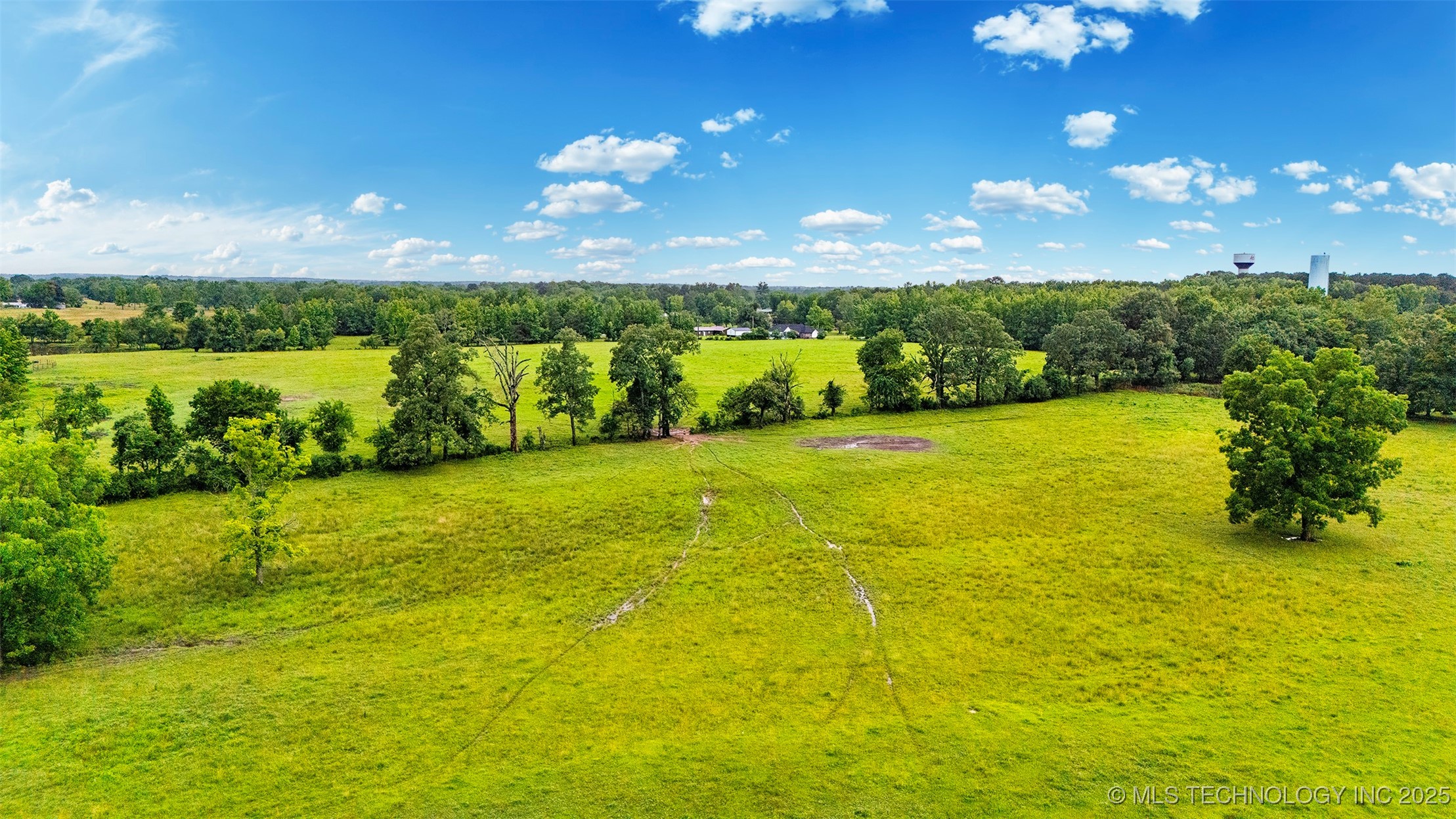 01 Cornerstone Lane Property Photo 28