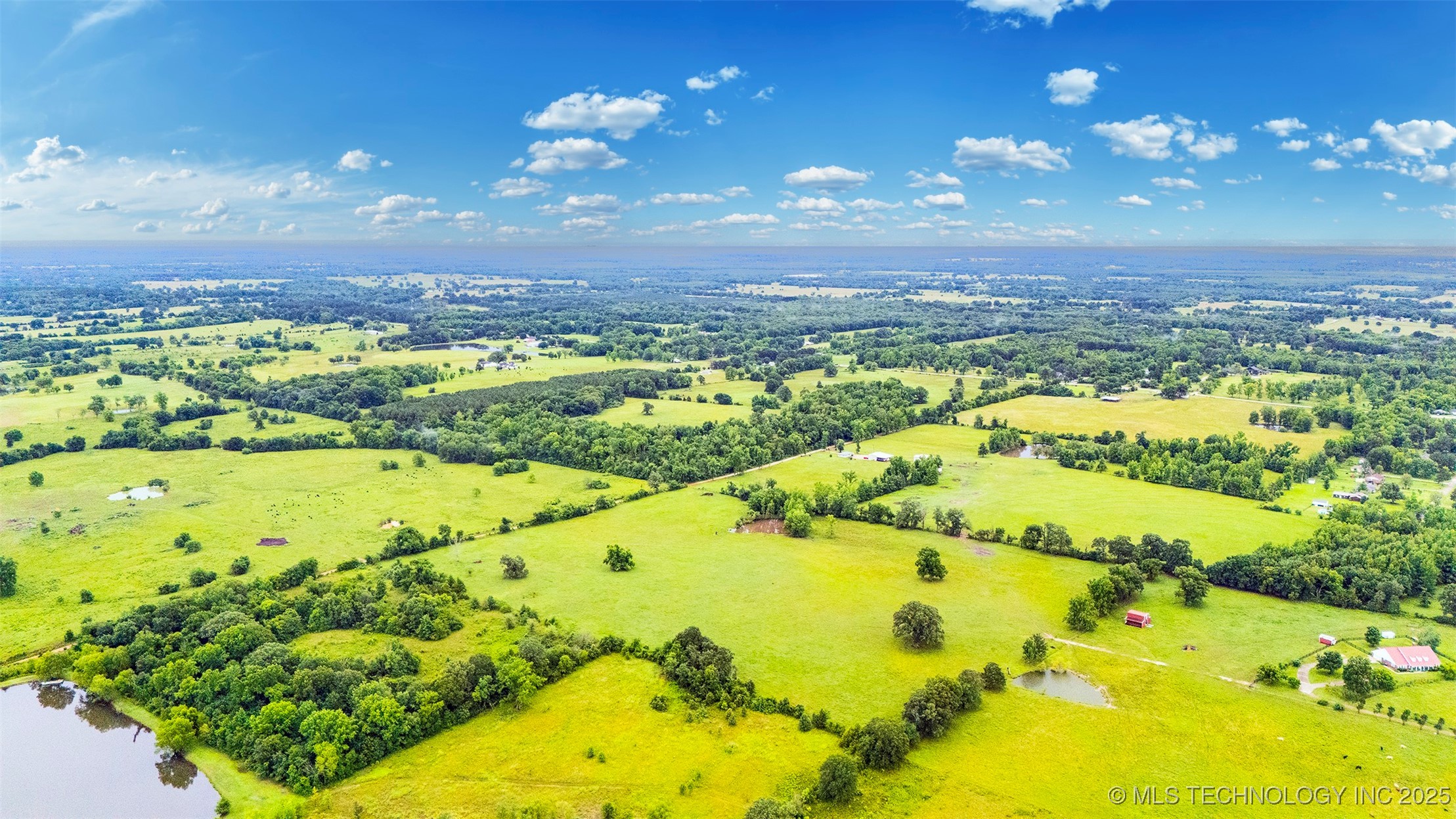 01 Cornerstone Lane Property Photo 32
