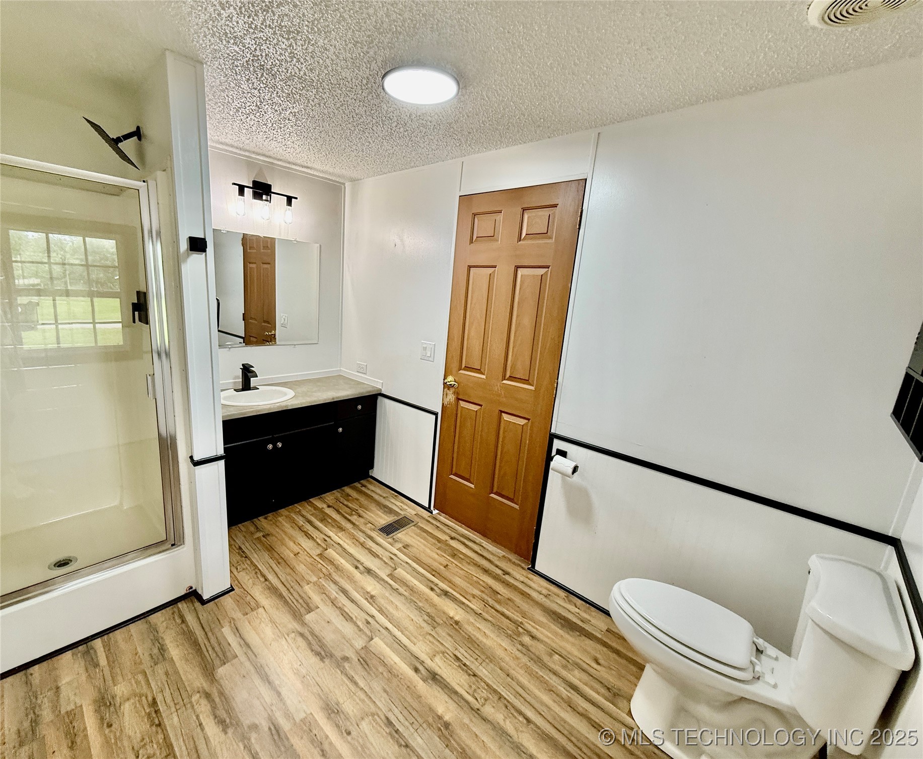 441210 Hillcrest Drive Property Photo 19