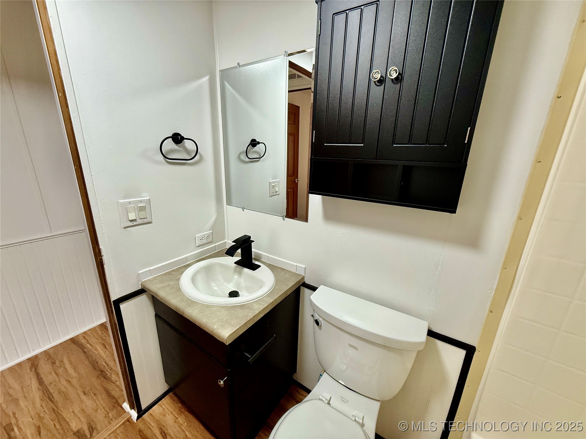 441210 Hillcrest Drive Property Photo 21