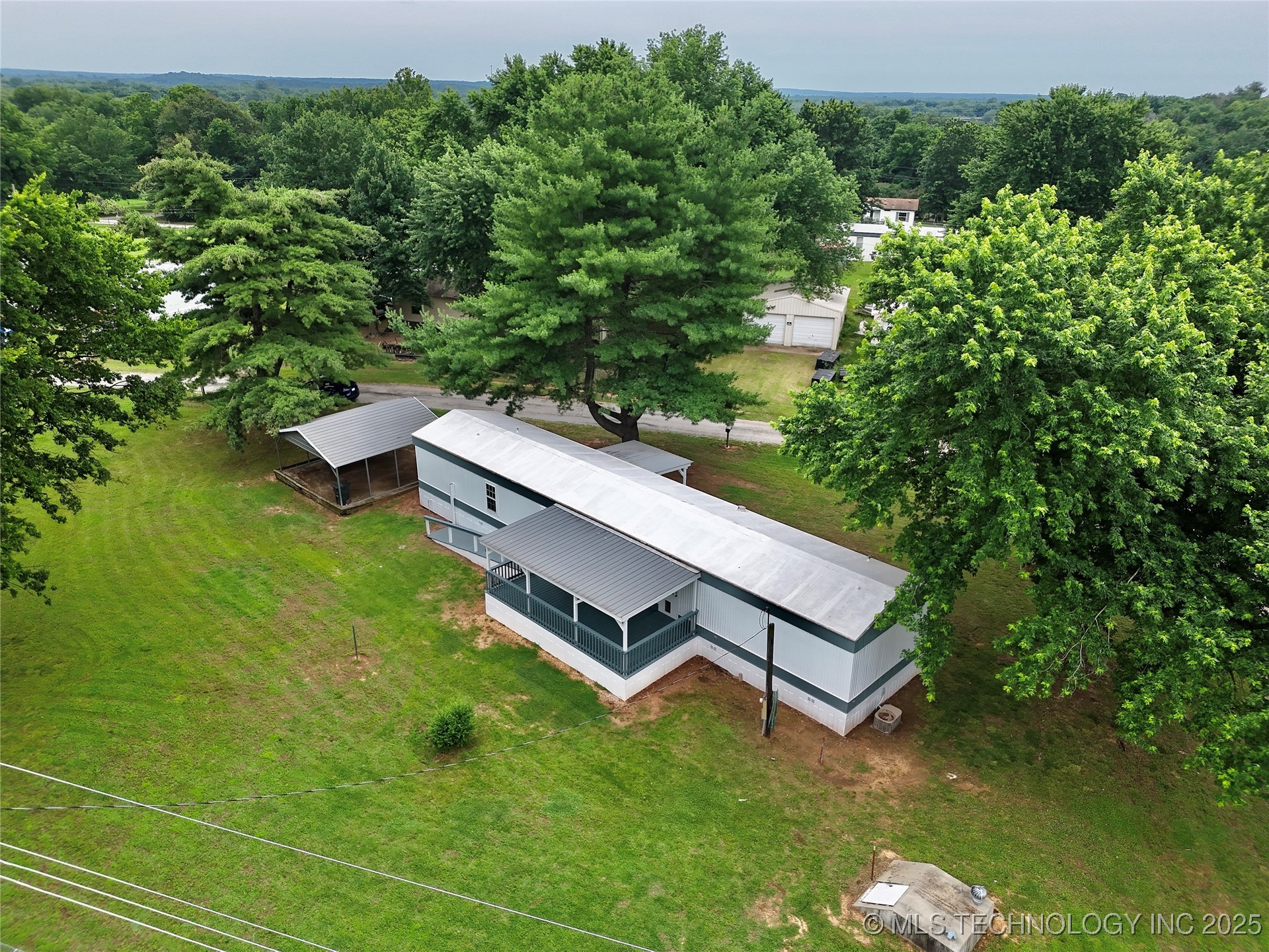 441210 Hillcrest Drive Property Photo 35